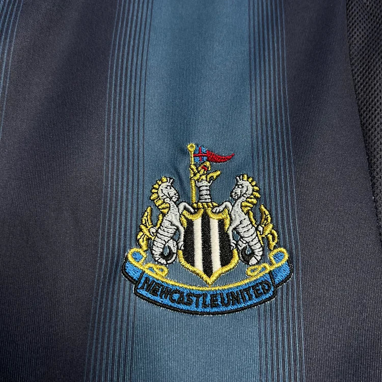 2004-2005 Newcastle United Retro Uitshirt