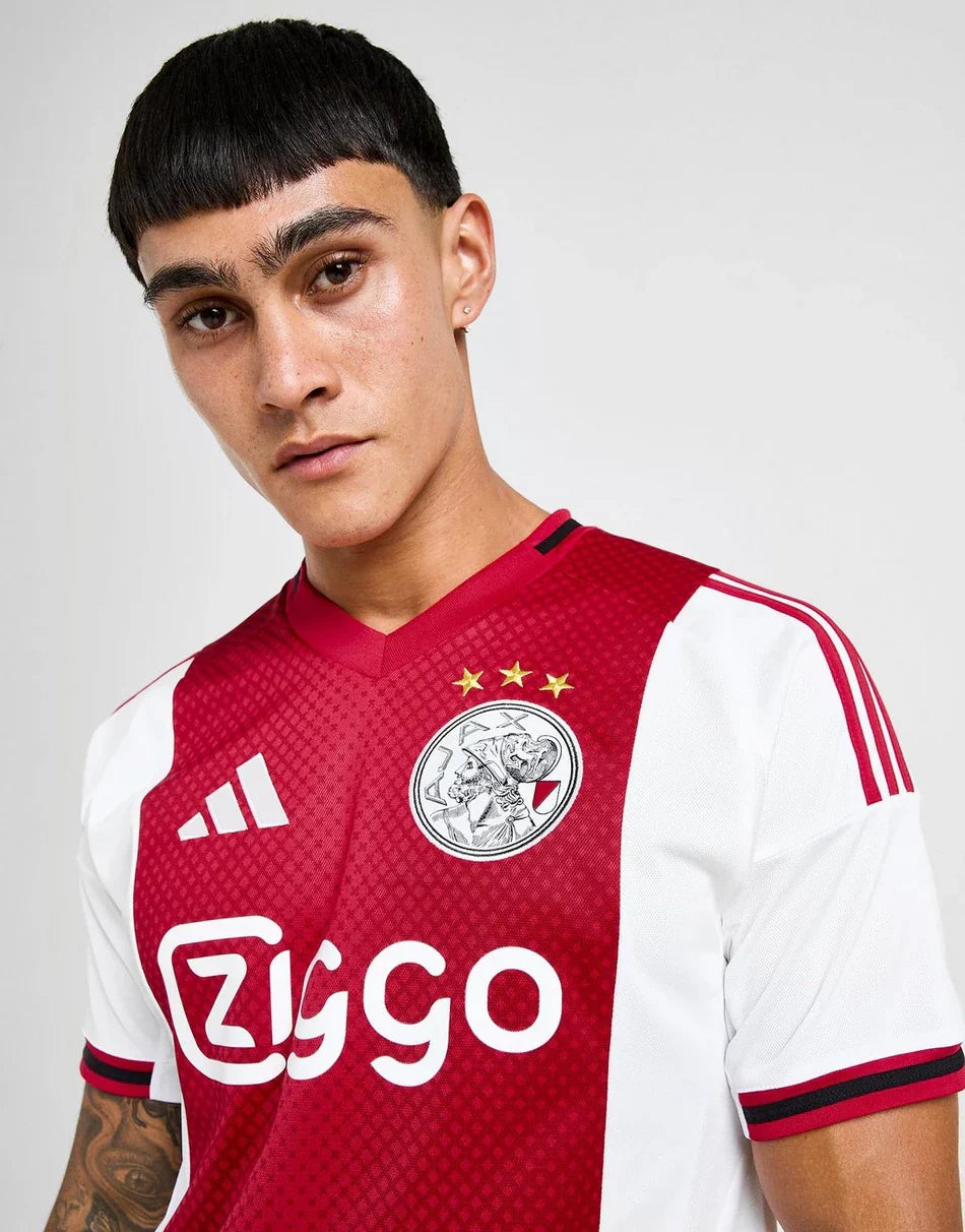 2025-26 Ajax Amsterdam Thuistenue