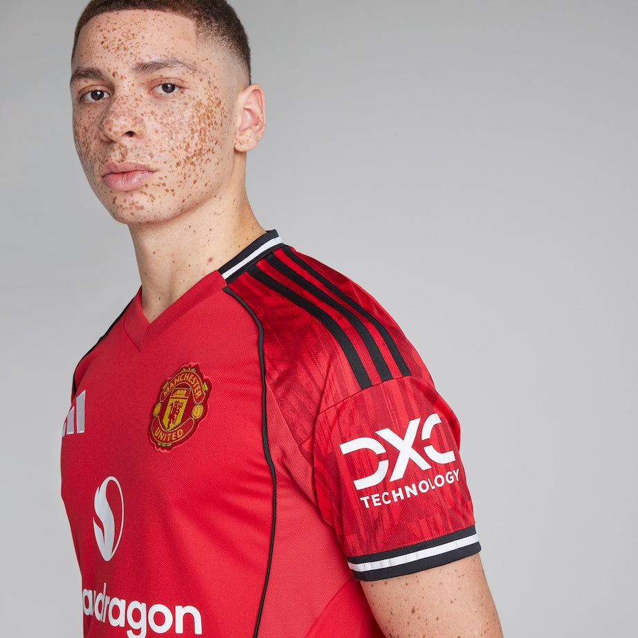 Manchester United Heimtrikot 2025/26