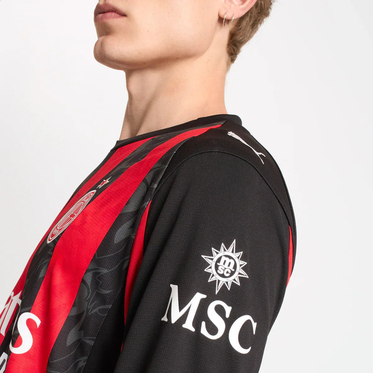 2025/26 AC Milan thuistenue met lange mouwen