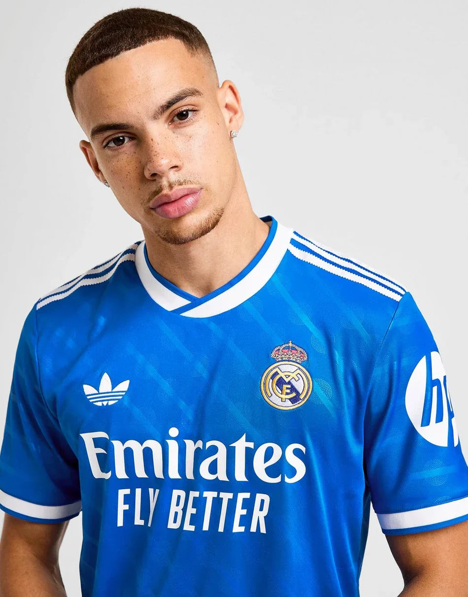 2025/26 Real Madrid derde tenue