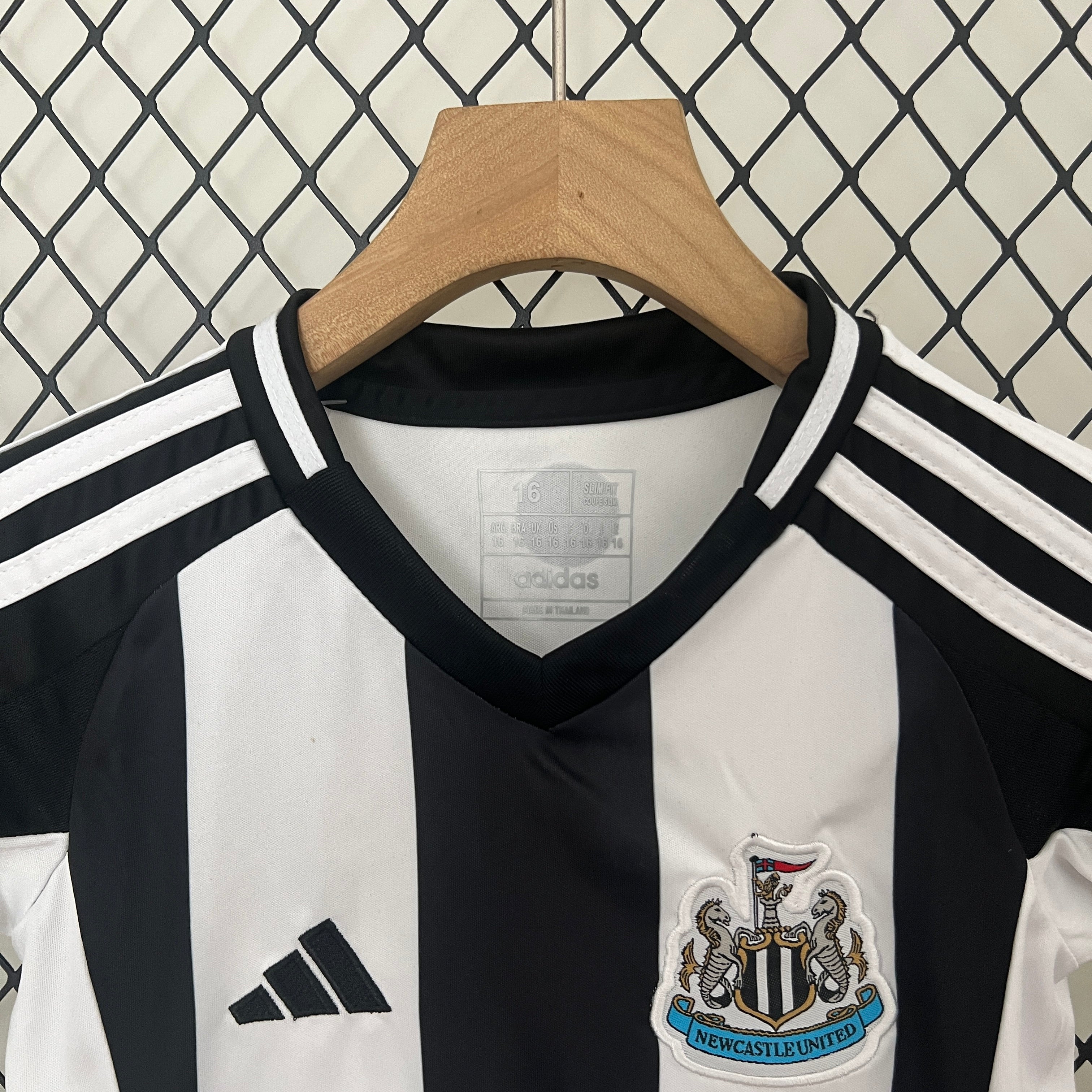 Newcastle Kids Football Kit 2024/25 - Home