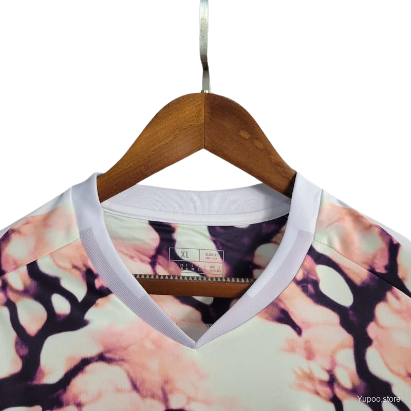 Japan FANTASY REALISTIC SNOW MOUNTAIN Kit 2023 - Fanversion