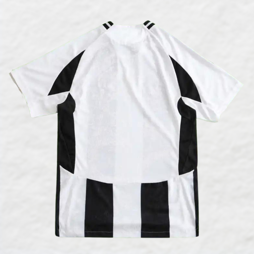 JUVENTUS 2024/25 THUISSHIRT