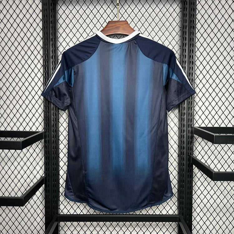 2004-2005 Newcastle United Retro Uitshirt