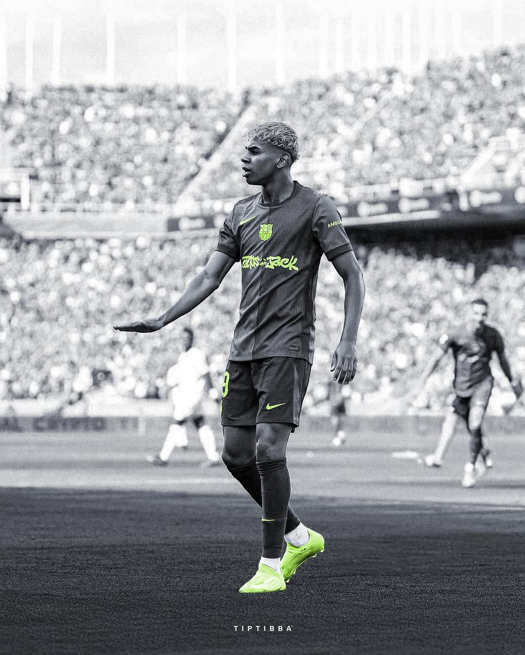 BARCELONA x TRAVIS SCOTT 2025