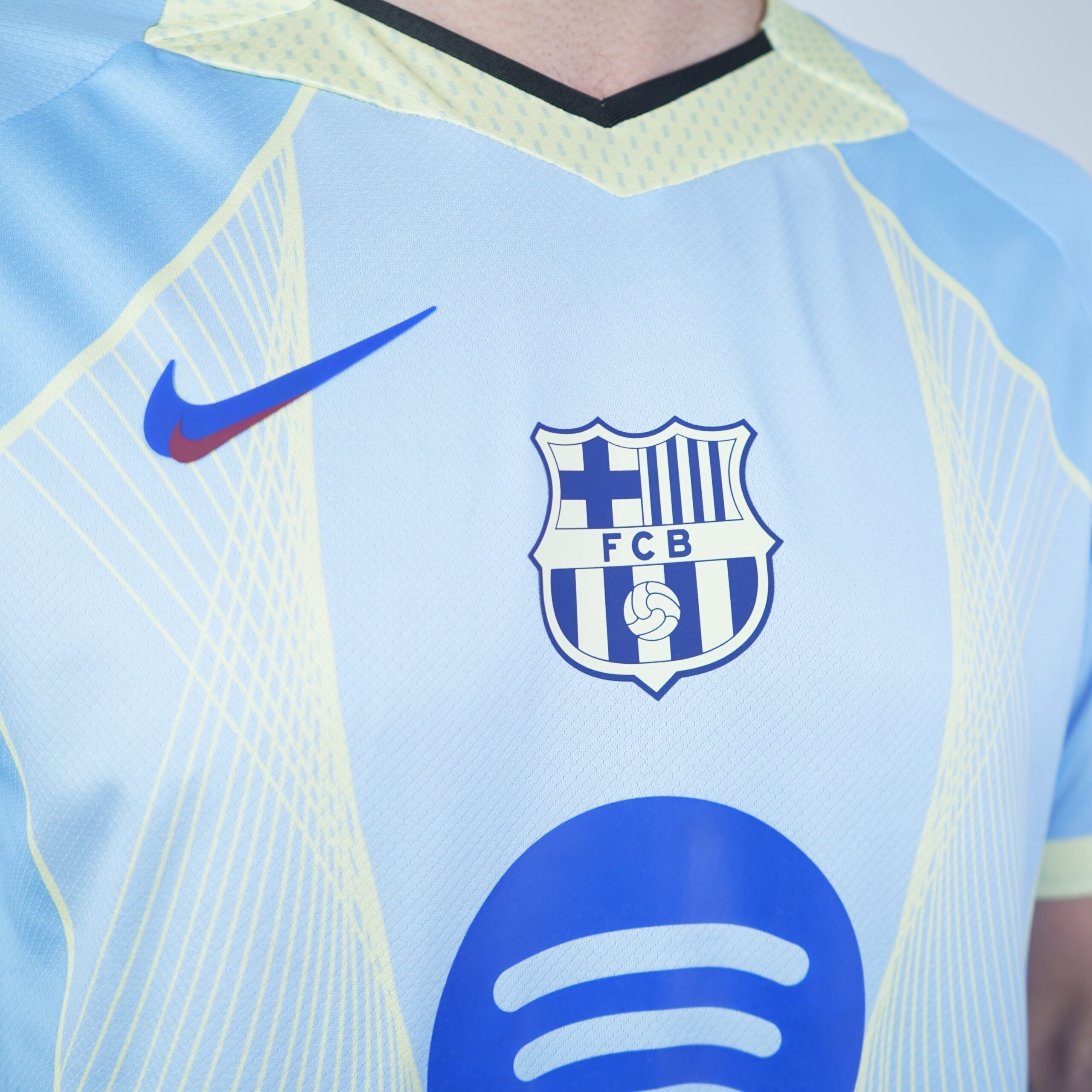 25/26 FC Barcelona Calm Sea Kit - Spelersversie