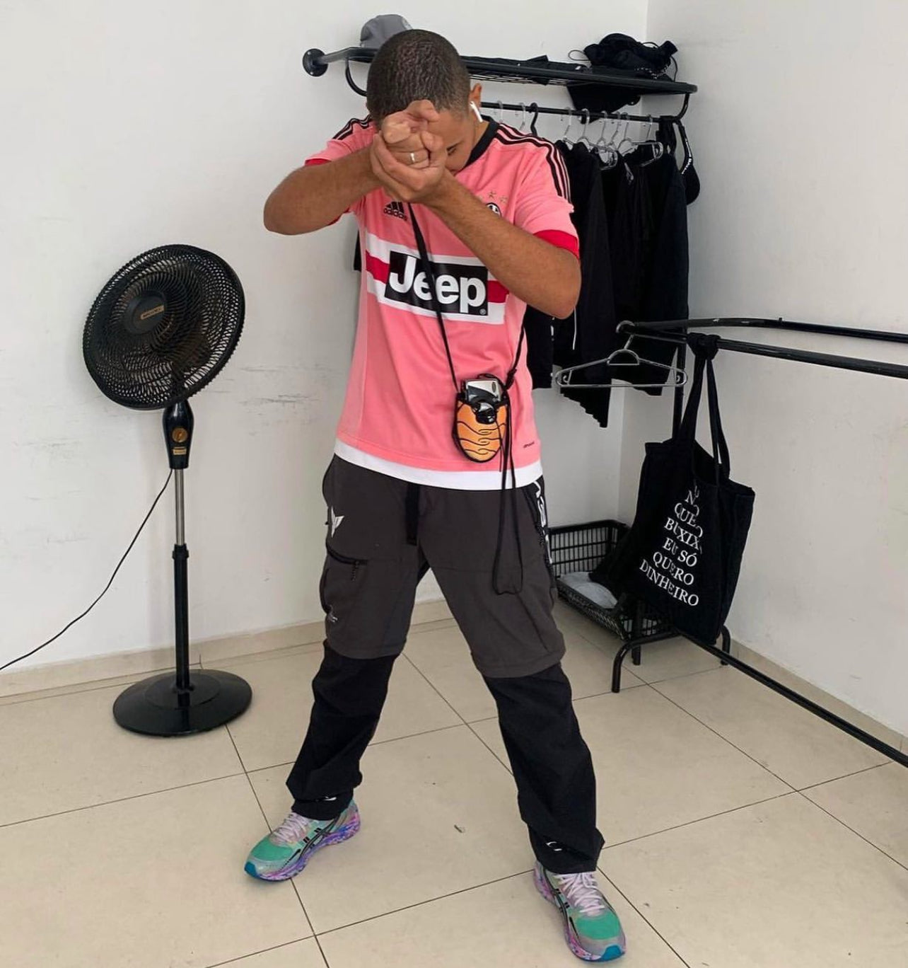 2015-2016 Juventus away retro kit pink