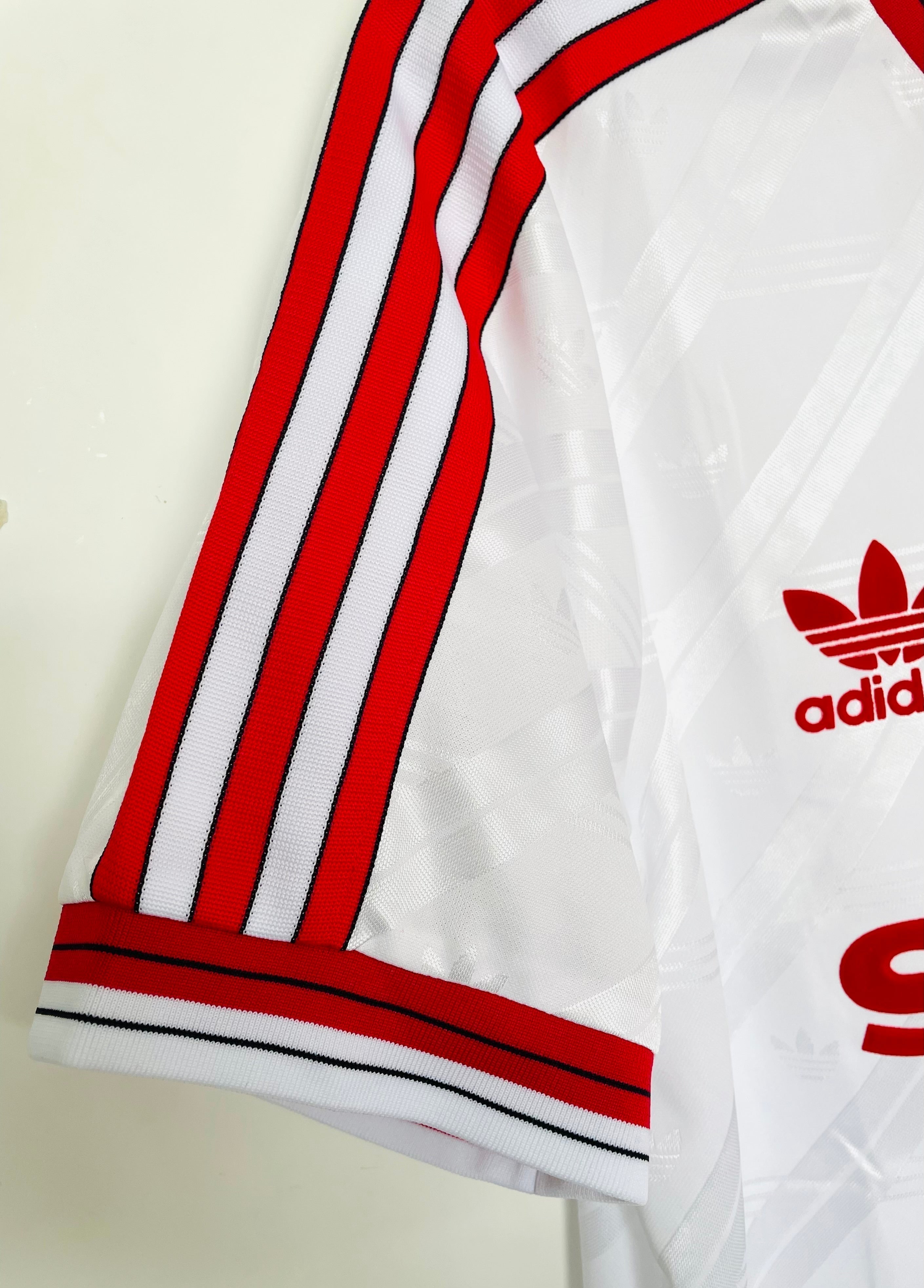 Manchester United Away Shirt - 1986-1988