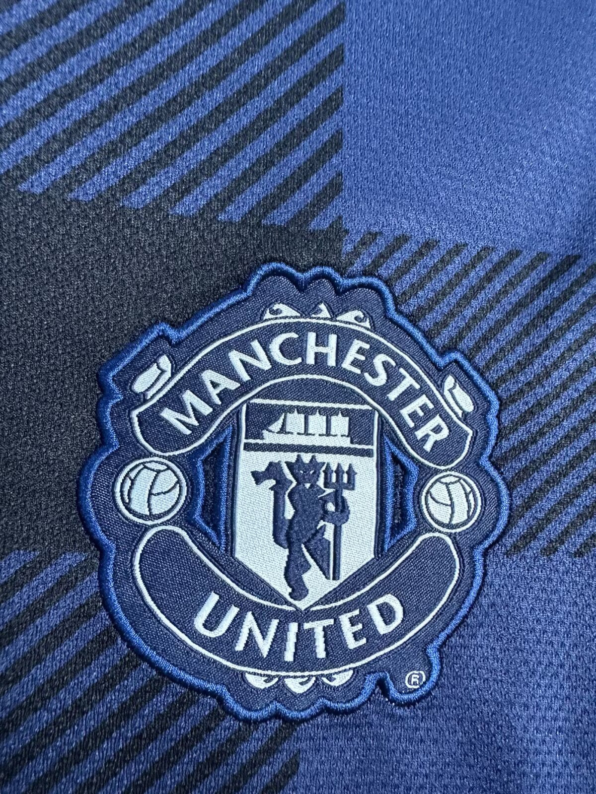 Manchester United Long Sleeve Away Shirt - 2013-14