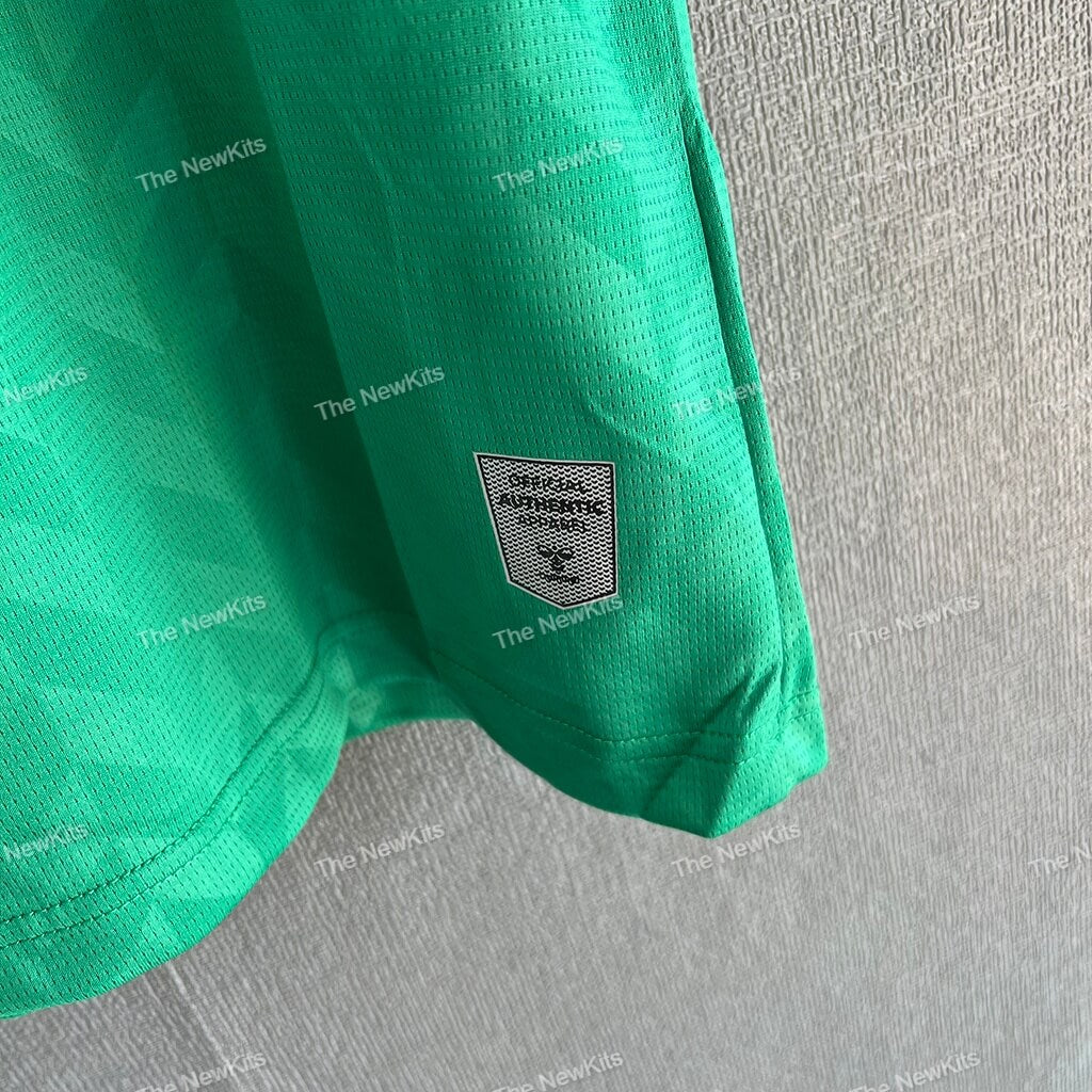 Real Betis 23/24 Auswärtstrikot – Fanversion