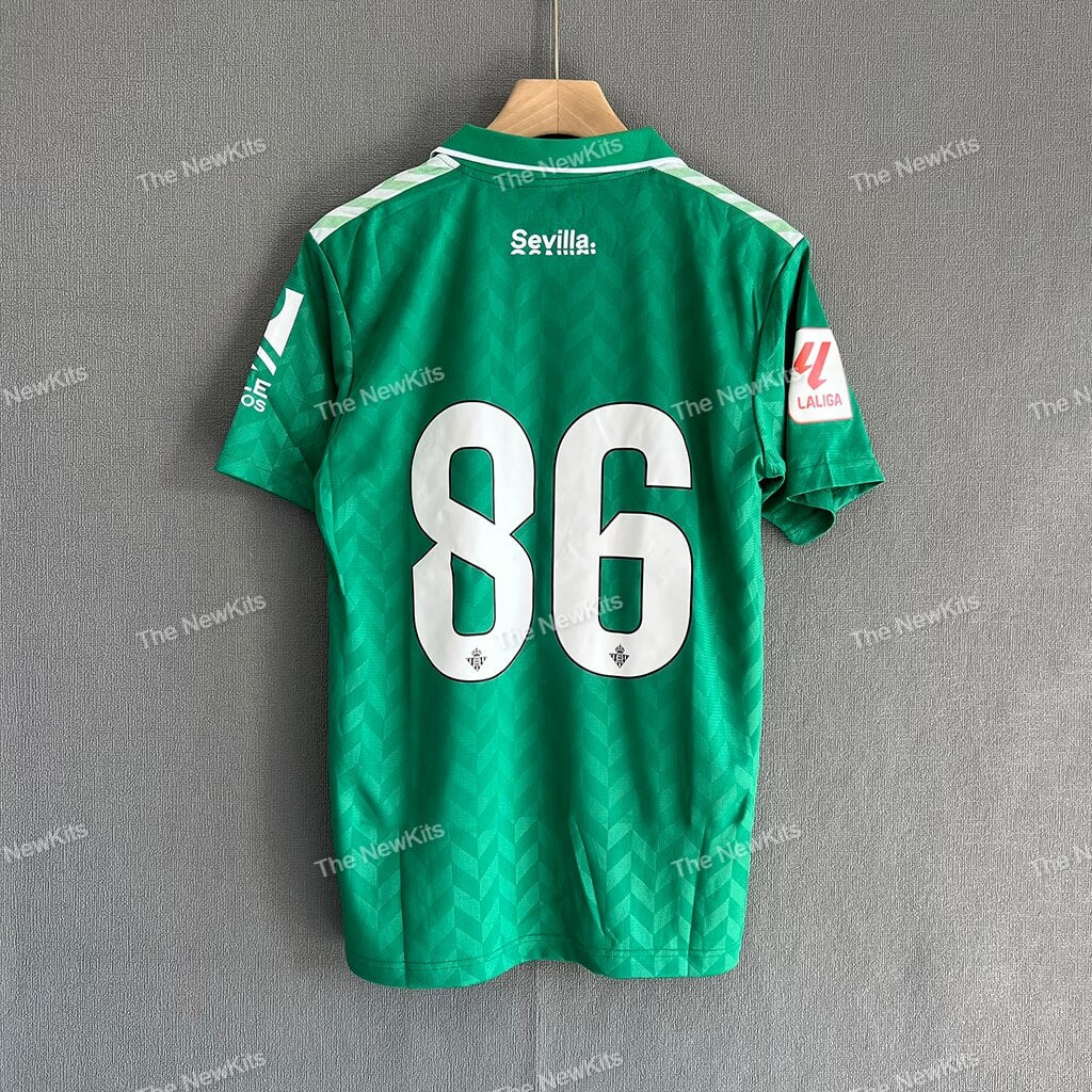 Real Betis 23/24 Auswärtstrikot – Fanversion