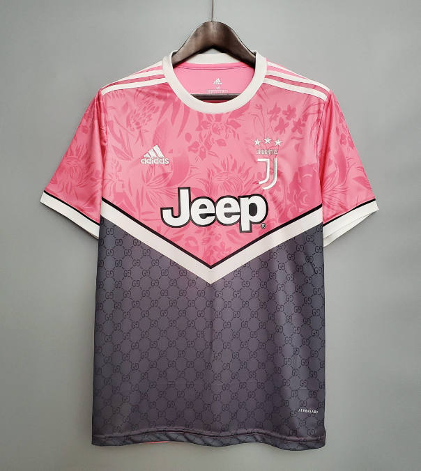 Juventus X Gucci, Rosa Special Edition pink
