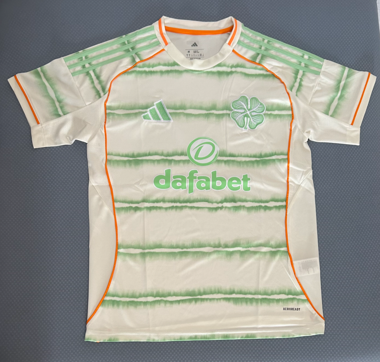 Celtic 2025/2026 derde tenue