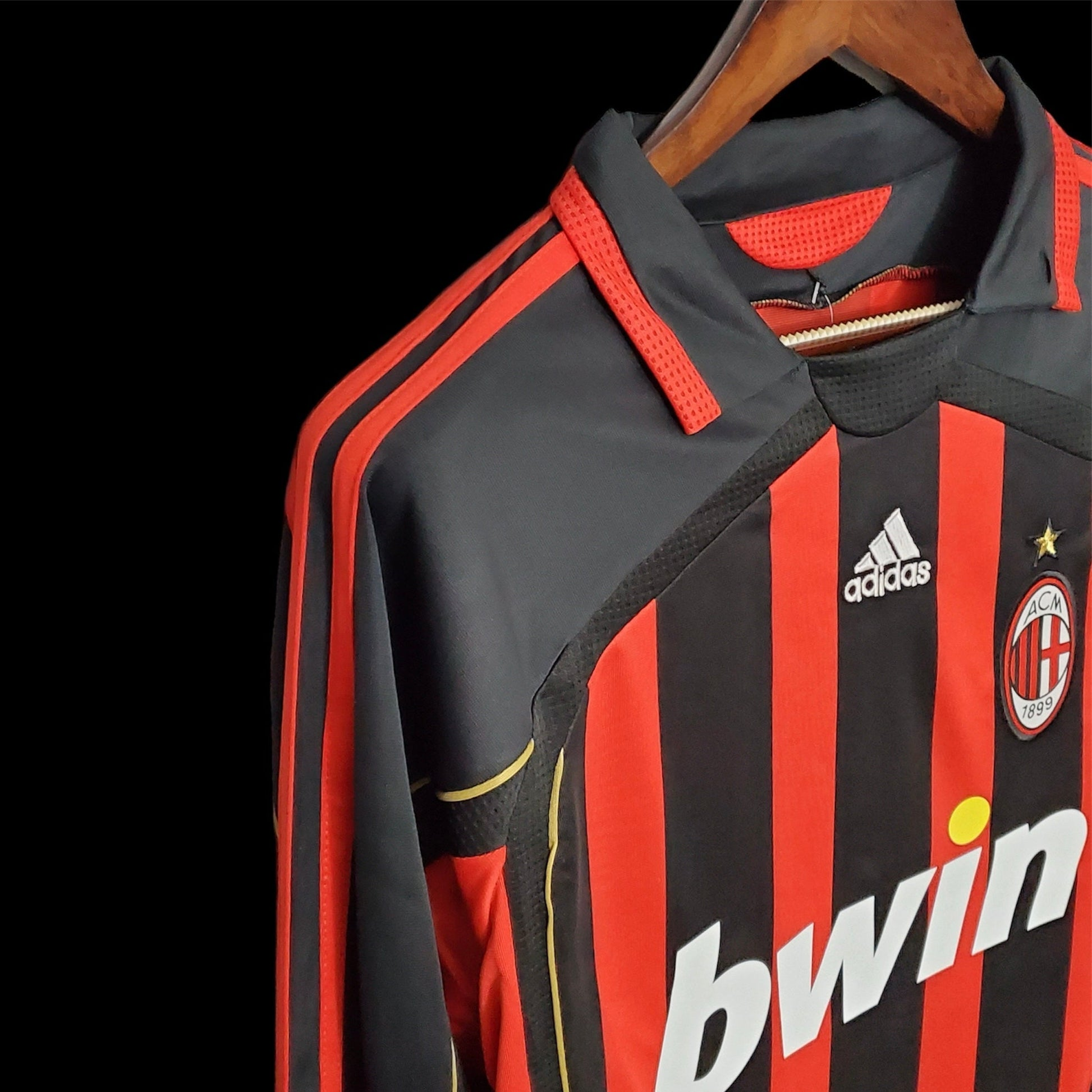 Retro Ac Milan Home 2006-07 Jersey