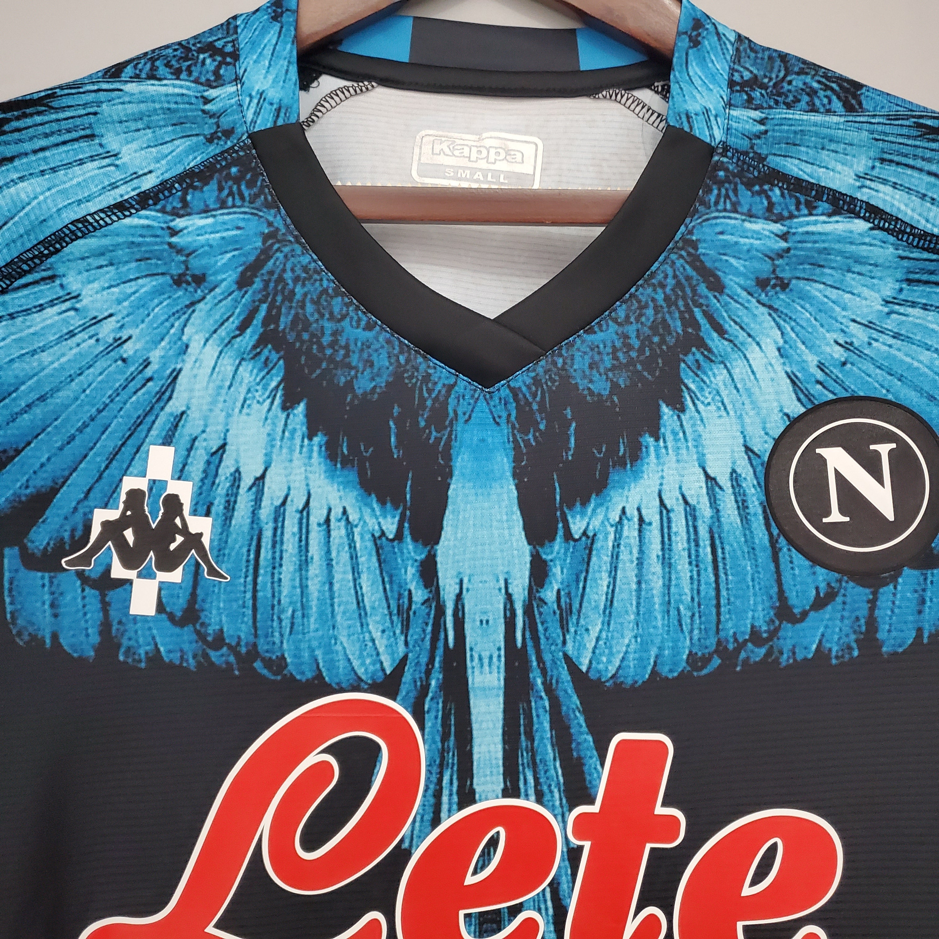 Napoli × Marcelo Burlon-tenue