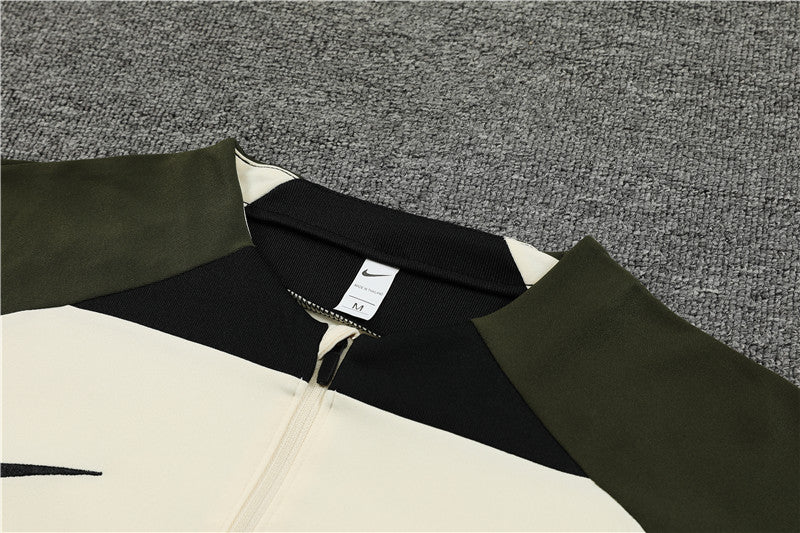 Barcelona 23-24 | Balsamic White | Tracksuit