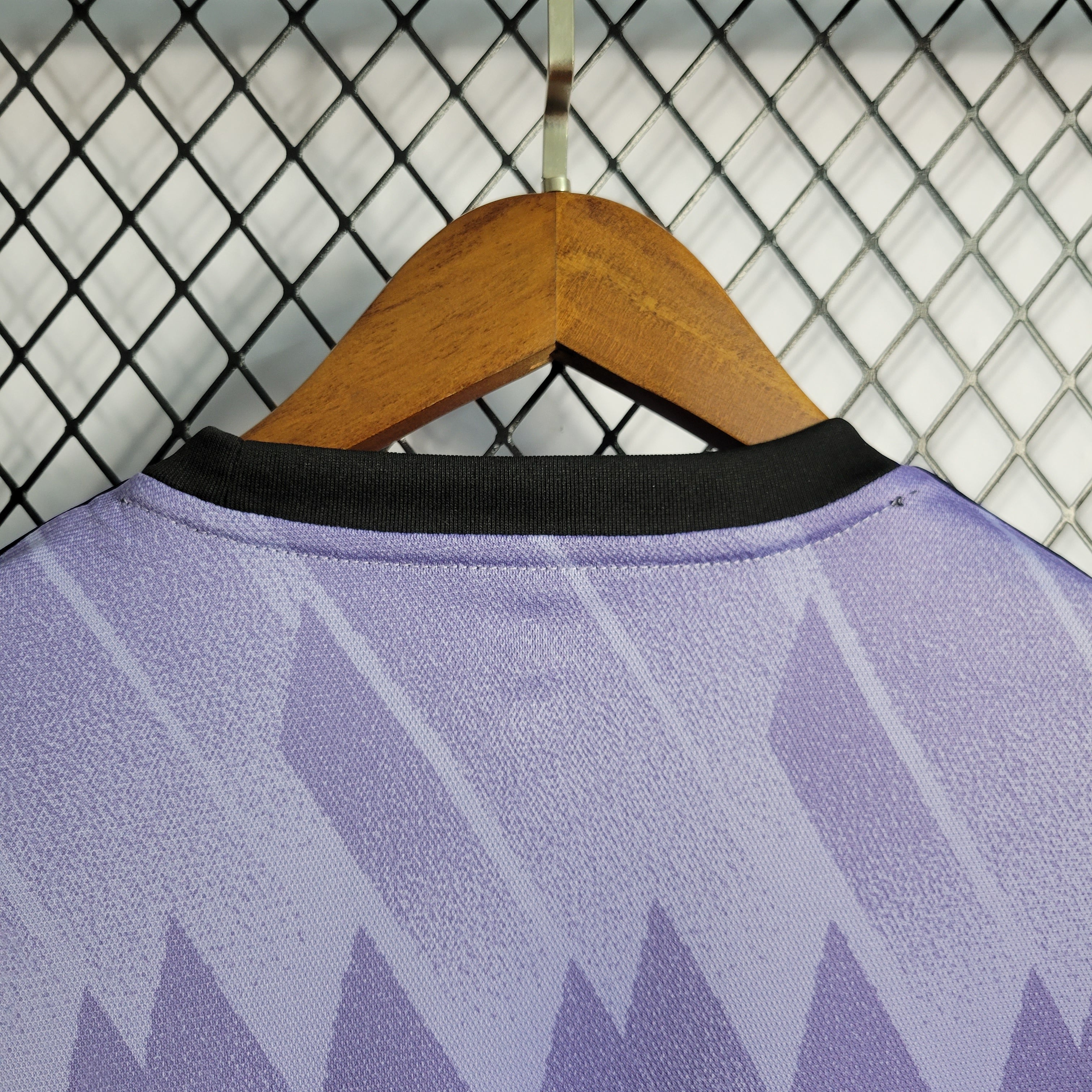 Real Madrid 22-23 Auswärtstrikot