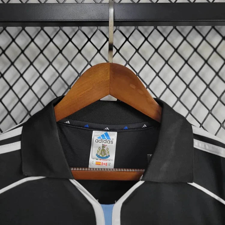 2000-2001 Newcastle United Retro Uitshirt