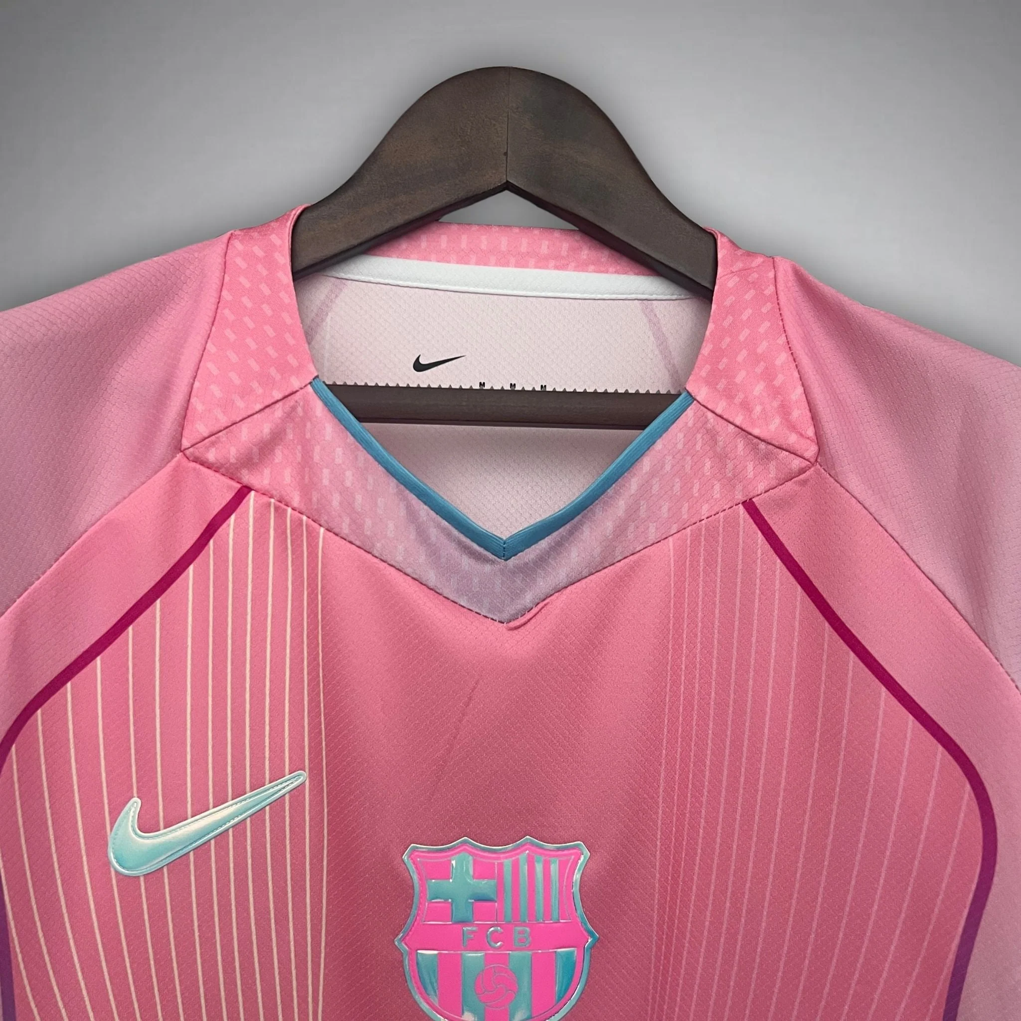 FC Barcelona SE Pink Edition Jersey 2025-26 Player Version