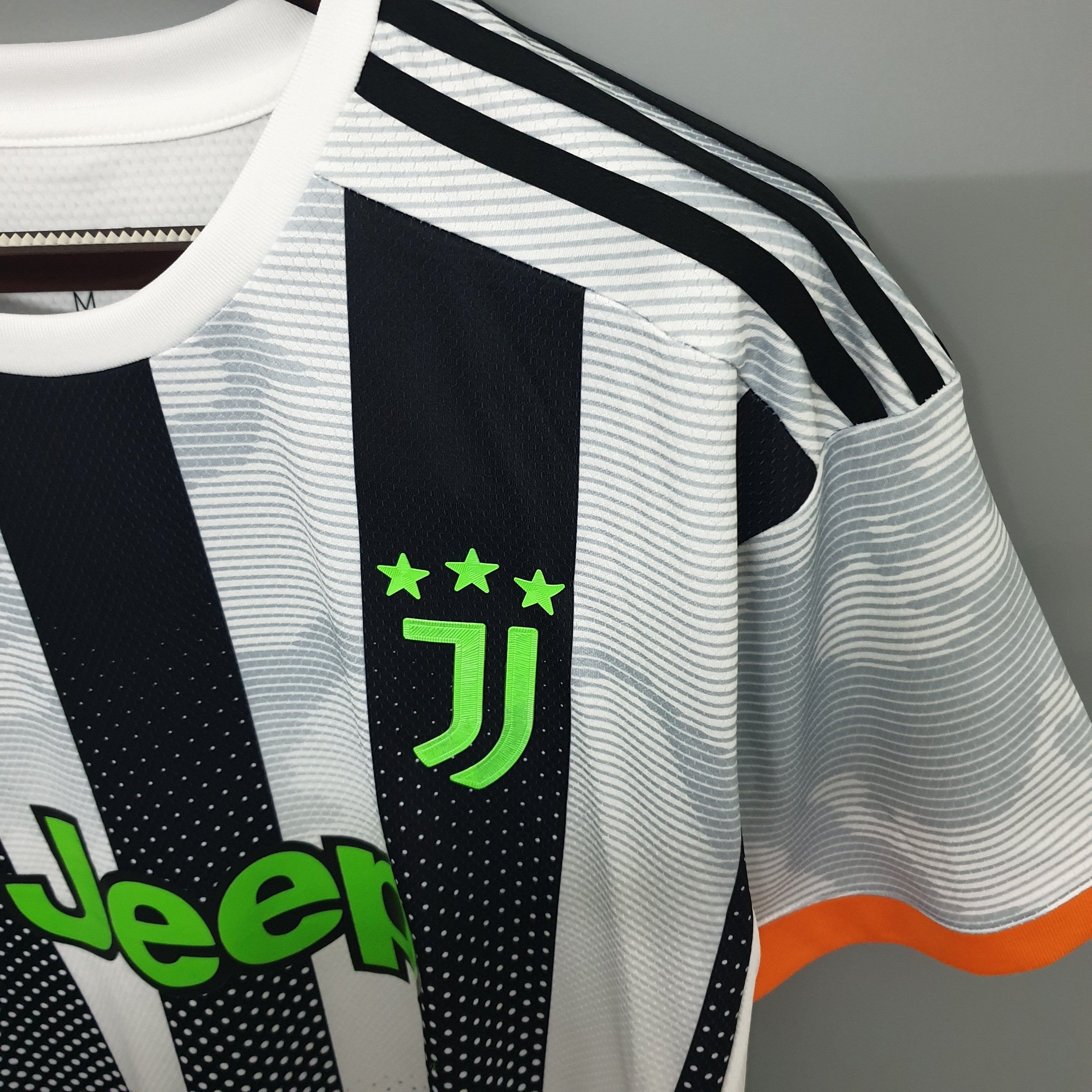 Juventus x Palace Sonderedition Trikot 2020
