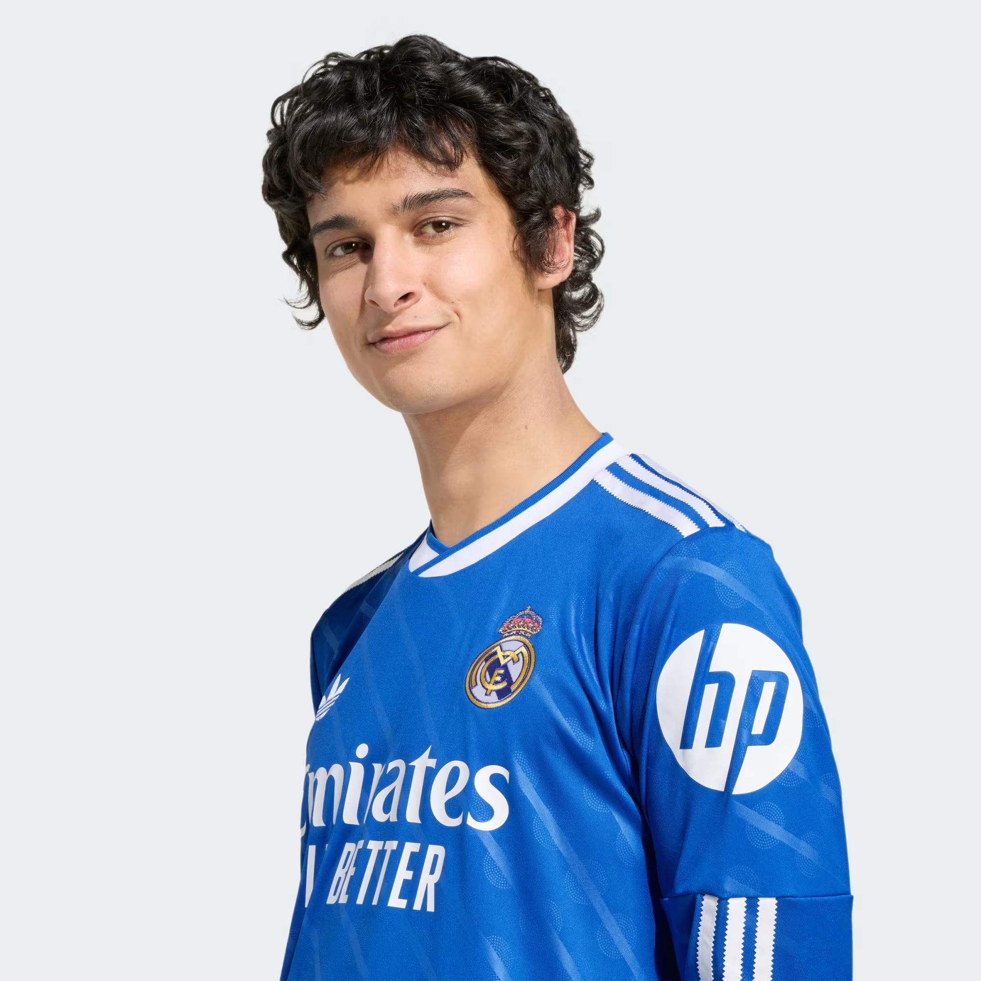 2025/26 Real Madrid Derde Tenue met Lange Mouwen