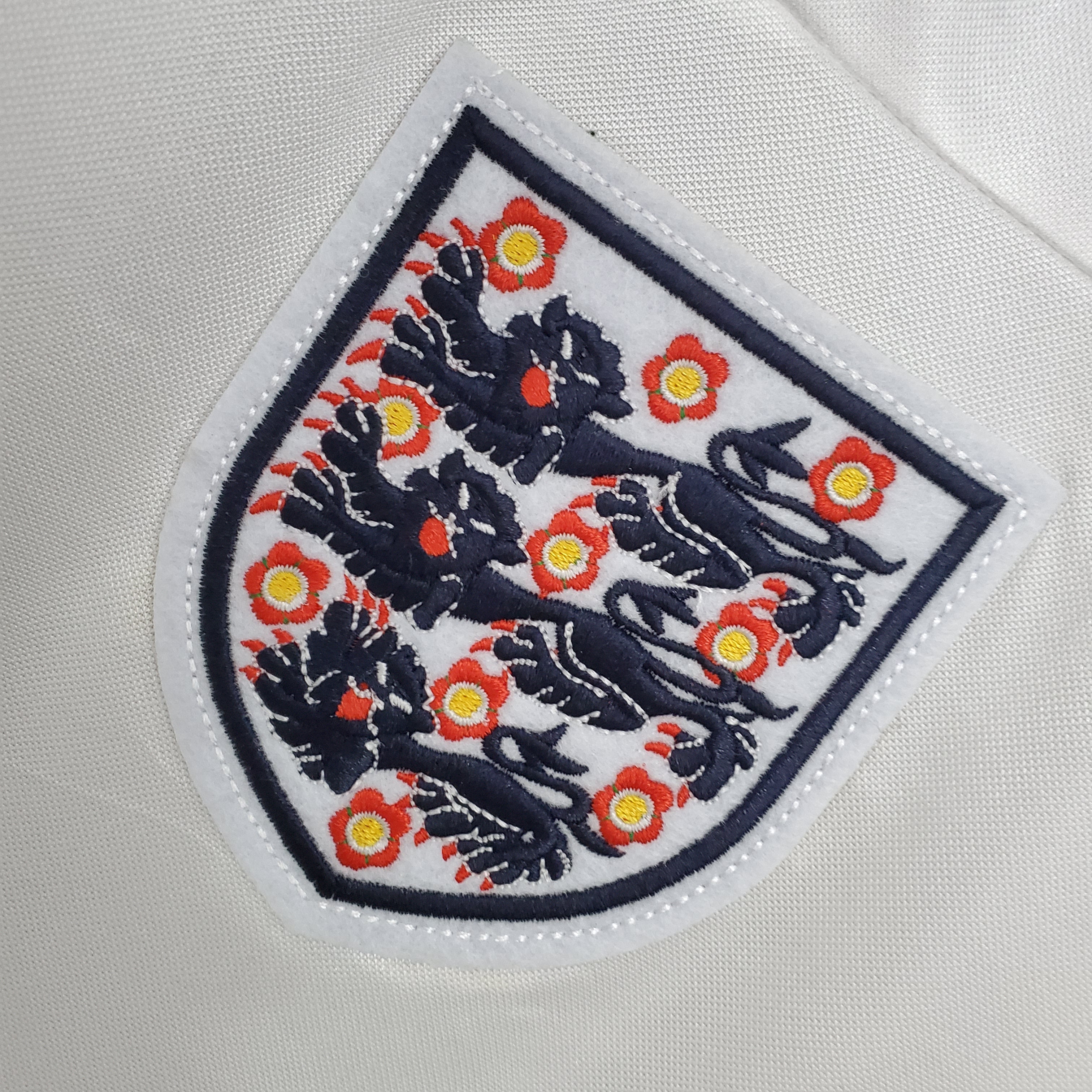 Engeland thuisshirt 1982