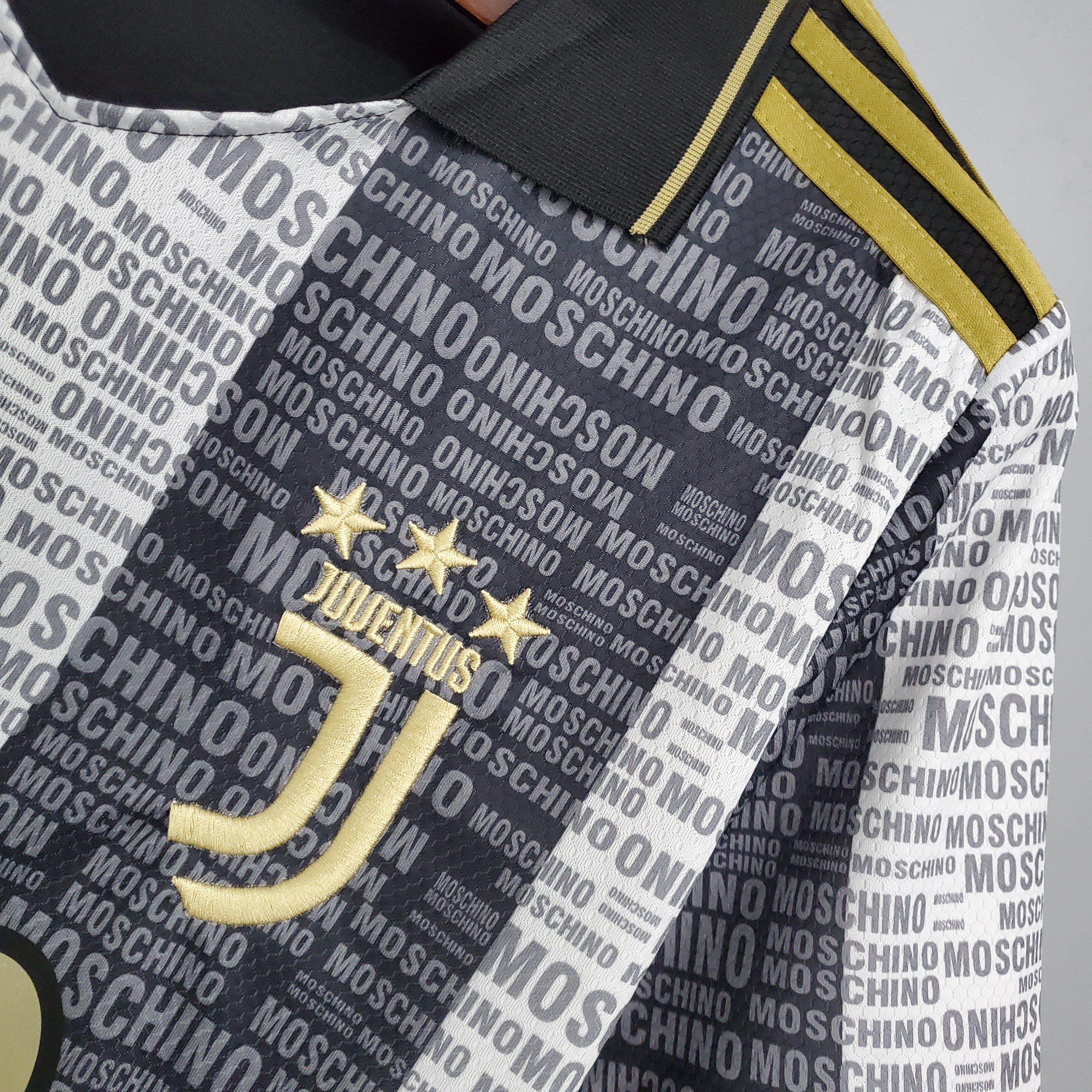 Juventus X Moschino Sonderdesign