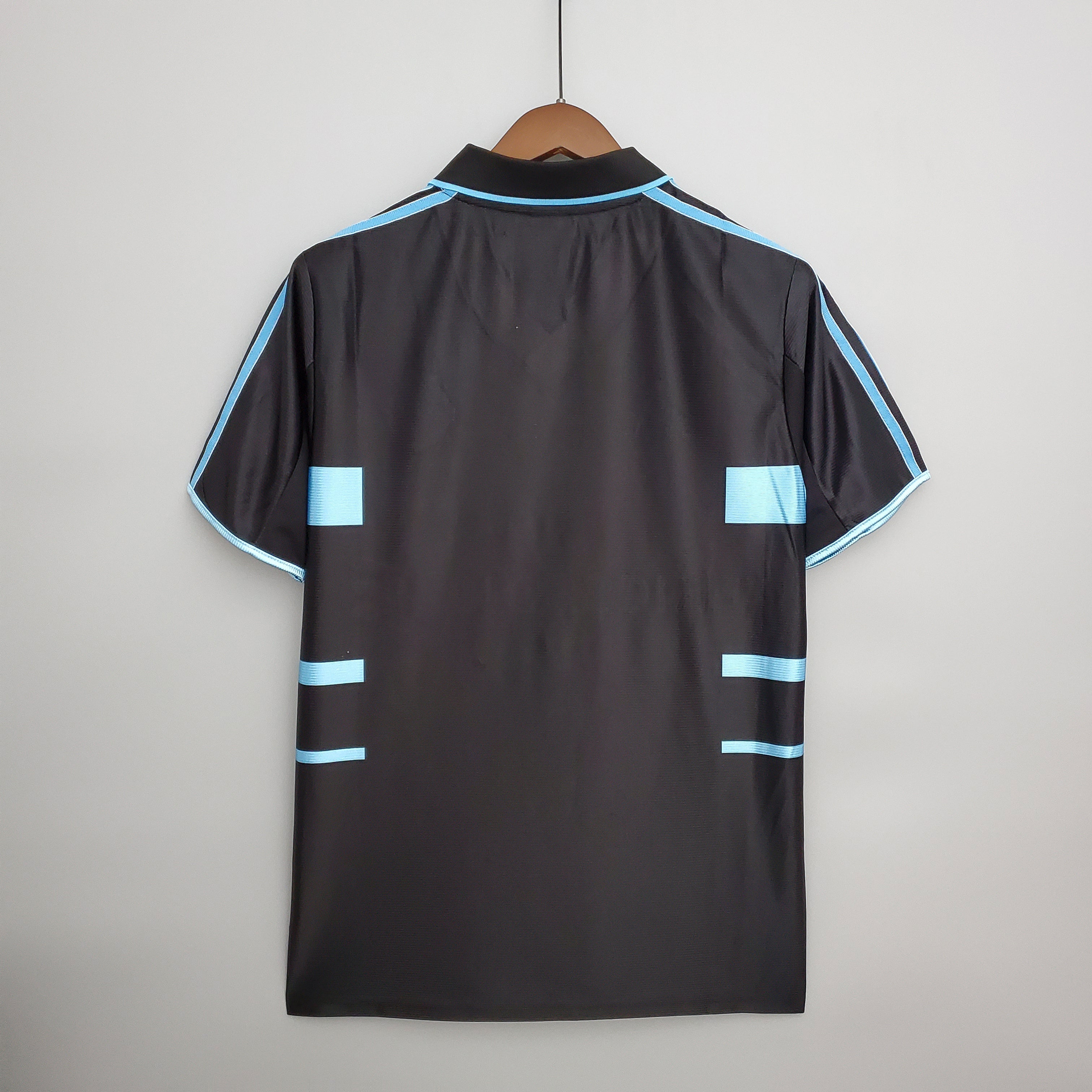1999-00 olympique marseille away shirt back