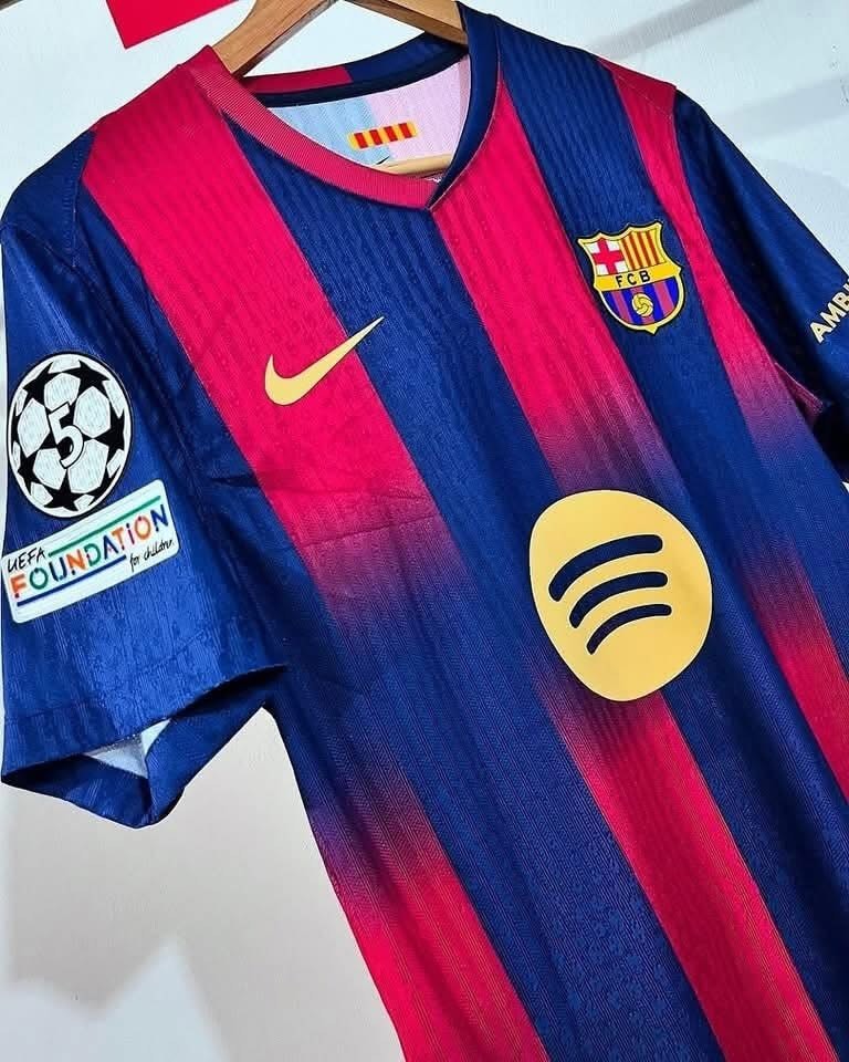 FC Barcelona 2025/2026 home kit