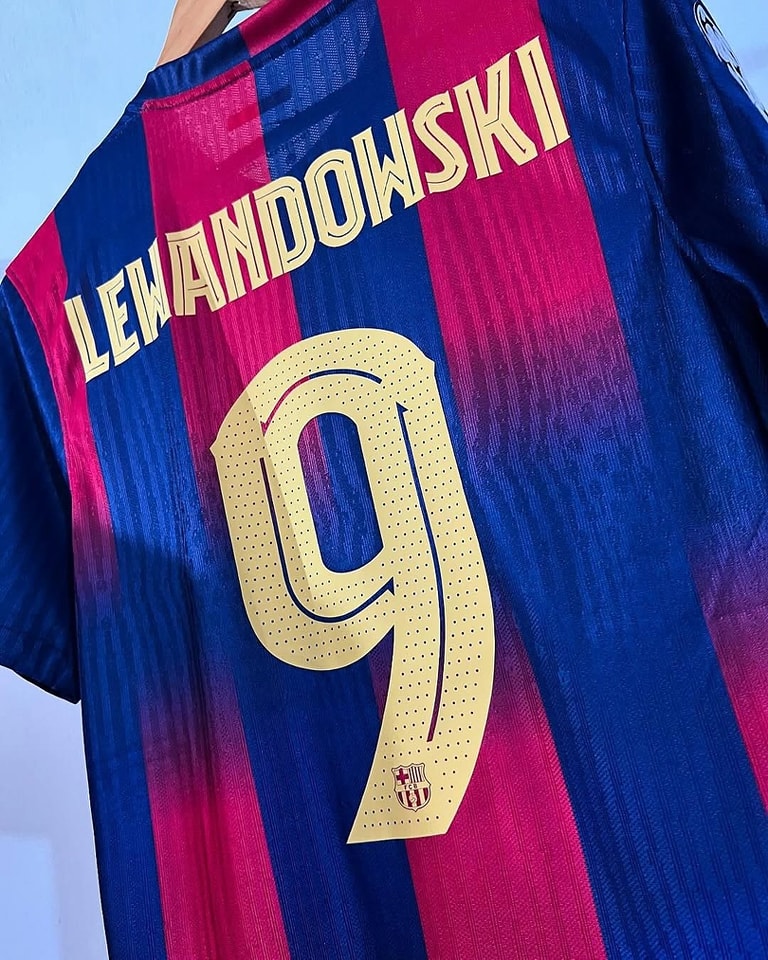 FC Barcelona 2025/2026 home kit