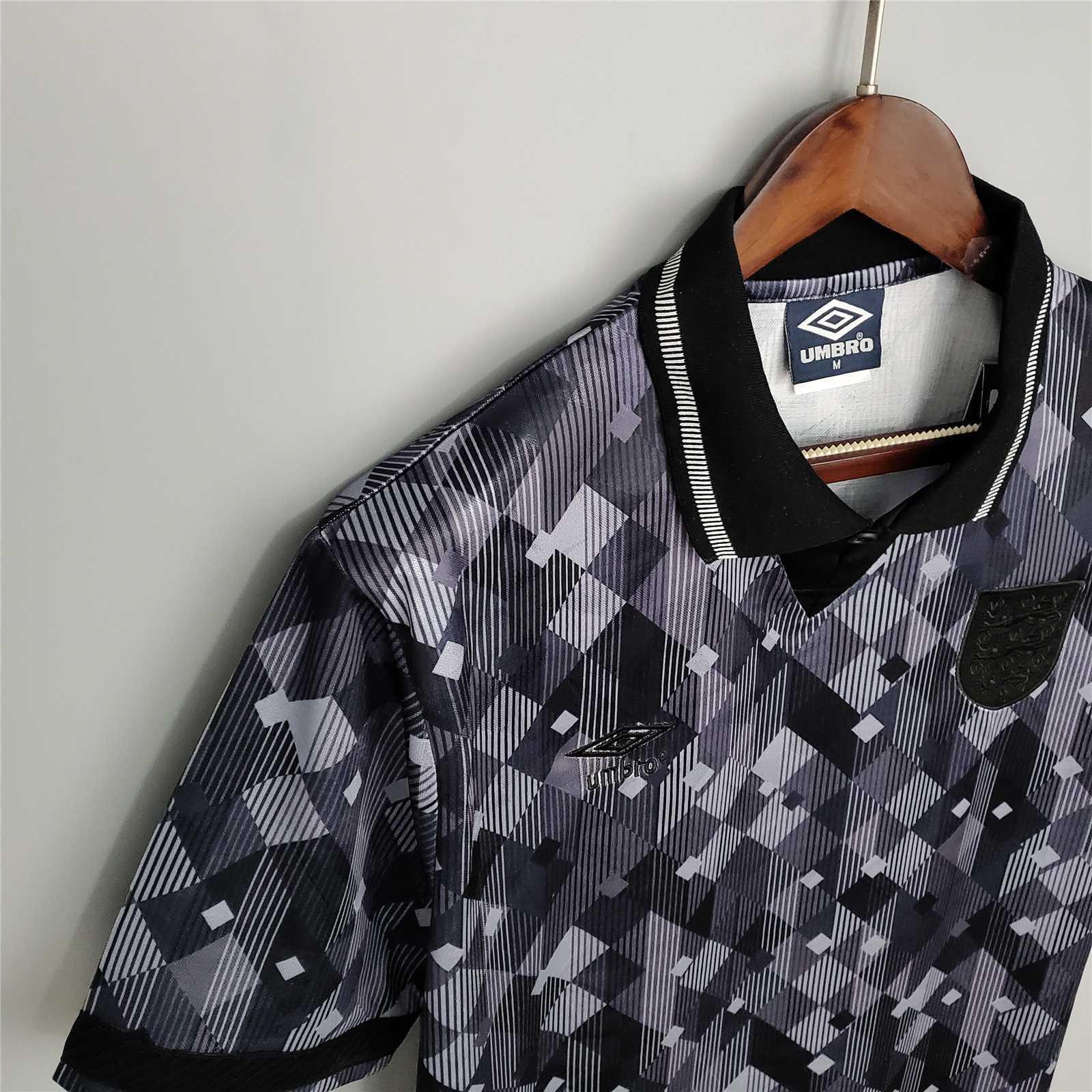 1990 Engeland Derde Retro Shirt Black Out