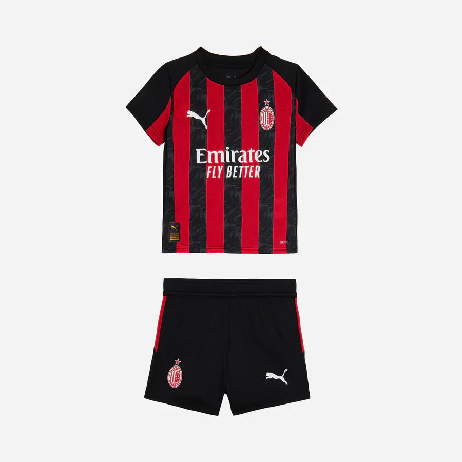 2025/26 AC Milan Kindervoetbaltenue - Thuis