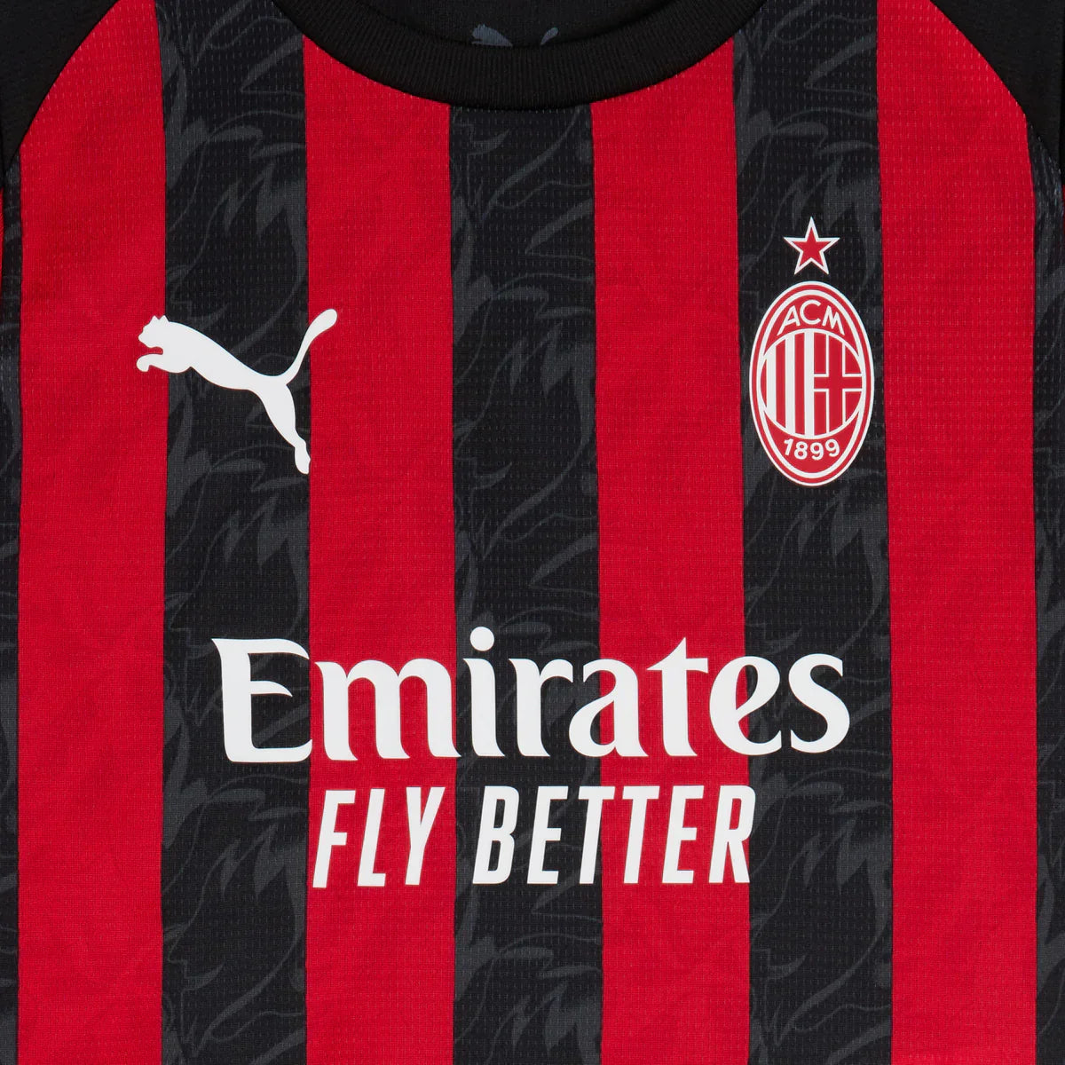 2025/26 AC Milan Kindervoetbaltenue - Thuis
