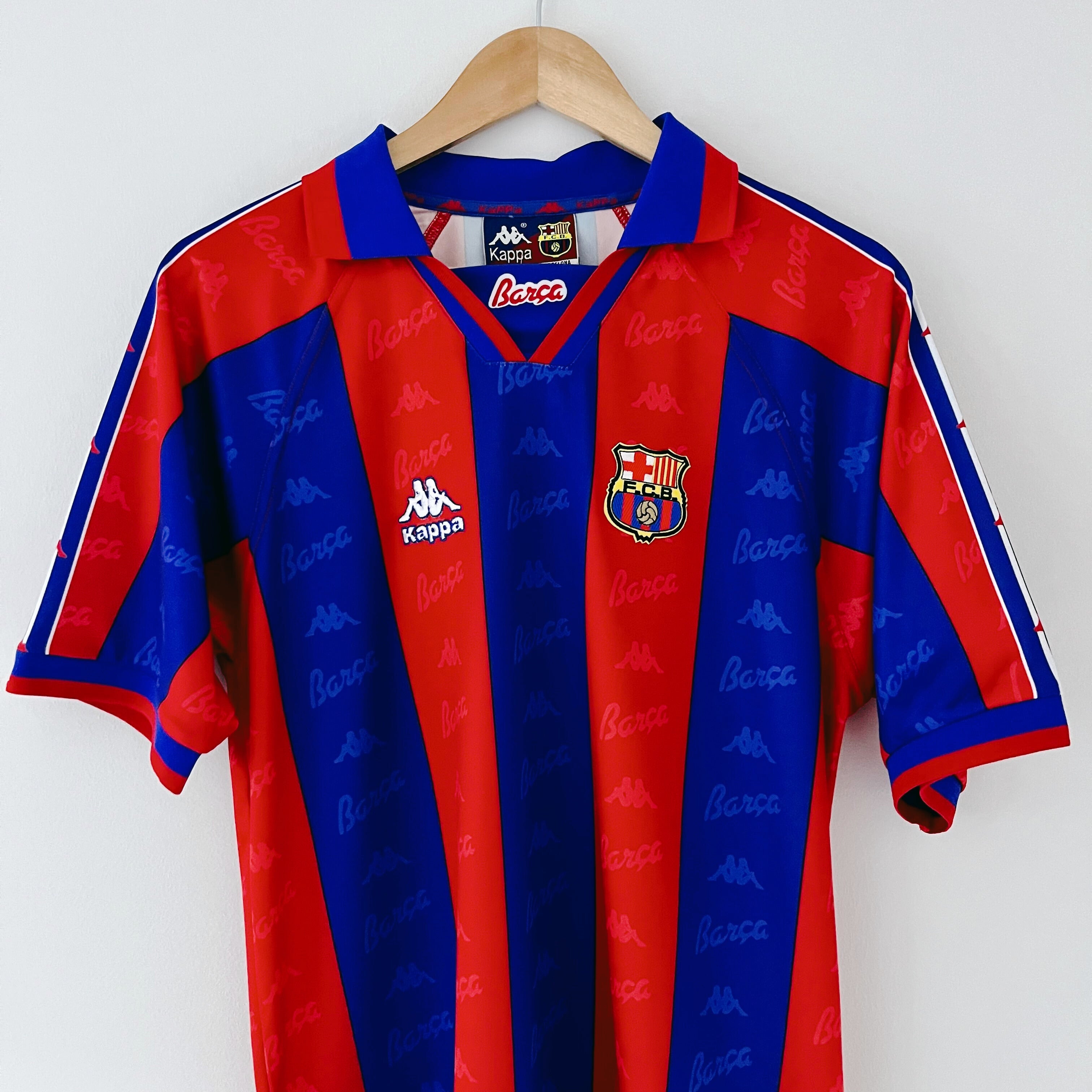 Retro Barcelona Shirt 1995-97 Home