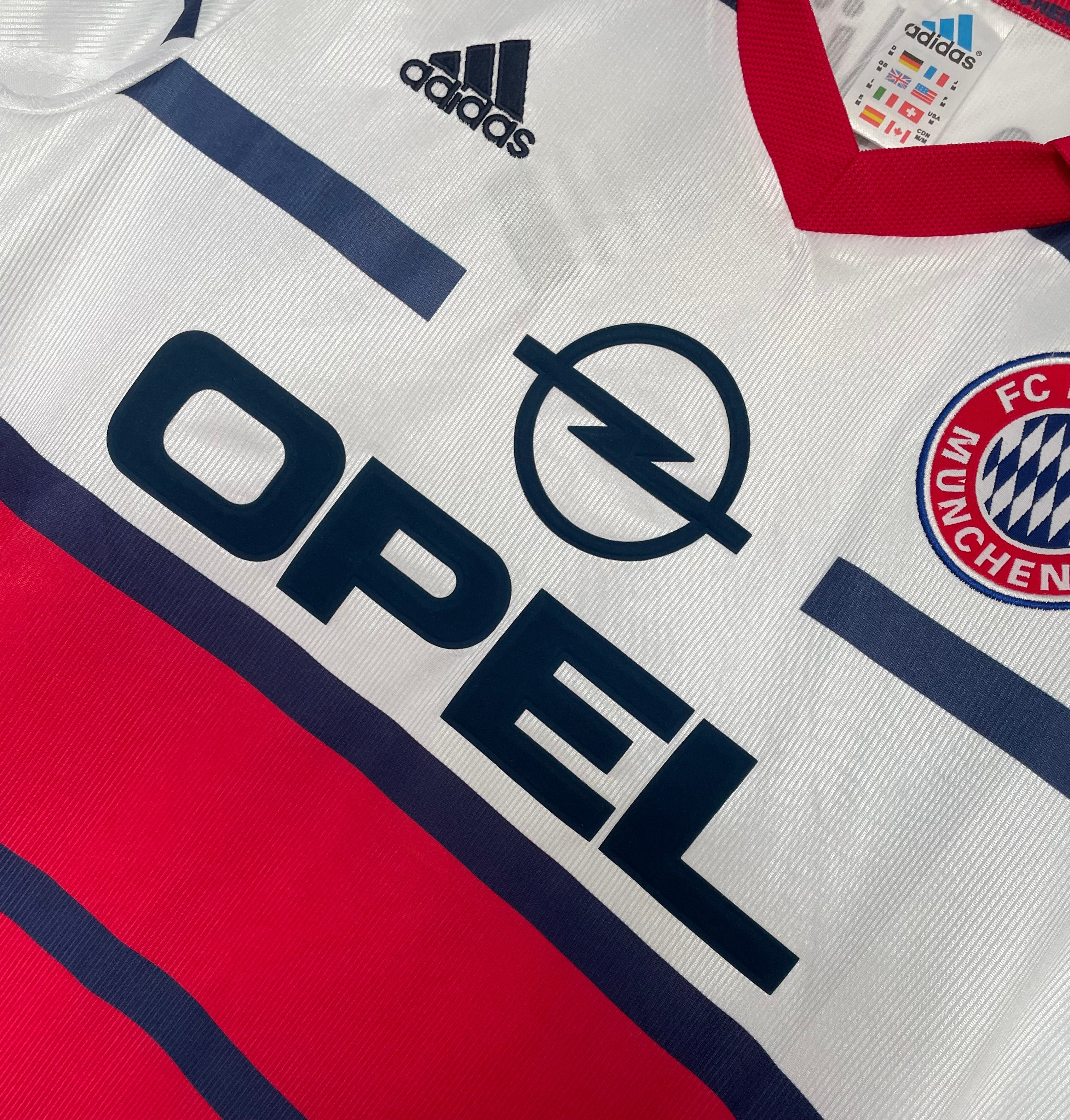 Bayern Munich Away kit - 1998-1999