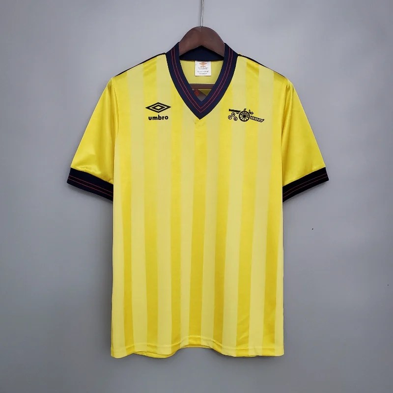 Arsenal 1983-86 thuistenue