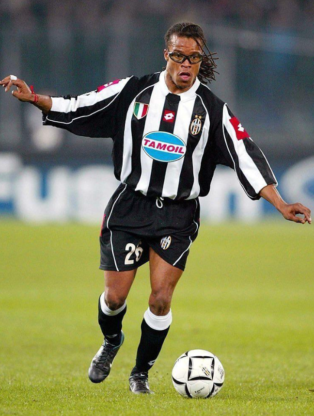 2002 / 2003 Juventus Home kit Retro