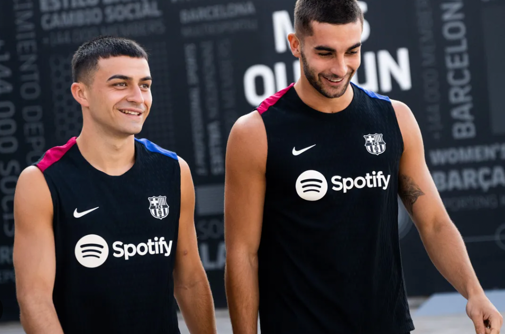 Barcelona black Training Set 2024/25