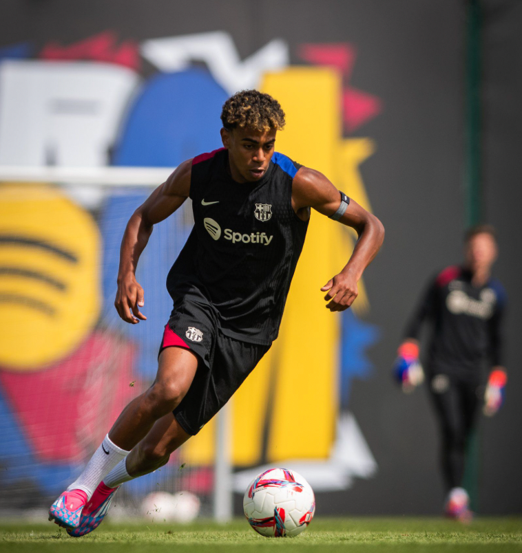 Barcelona black Training Set 2024/25