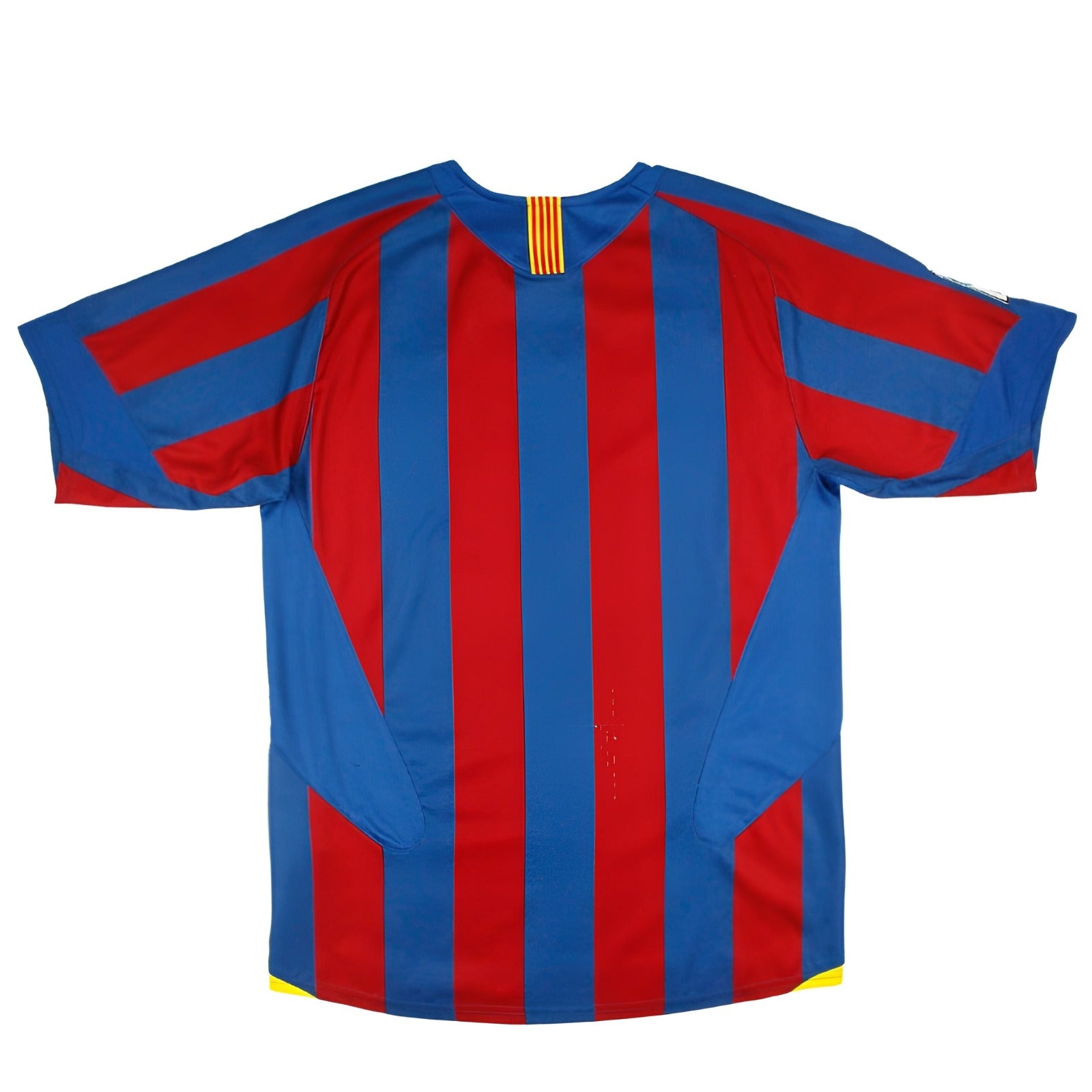 Retro Barcelona Home Shirt 2005/2006 Football Shirt