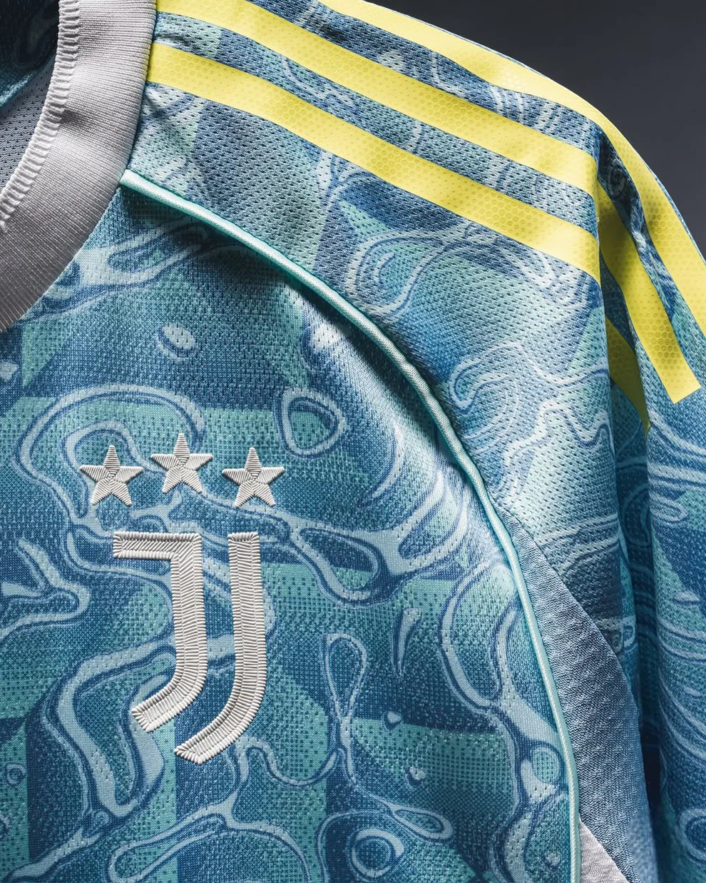 Juventus Away Jersey 25-26 Player Version