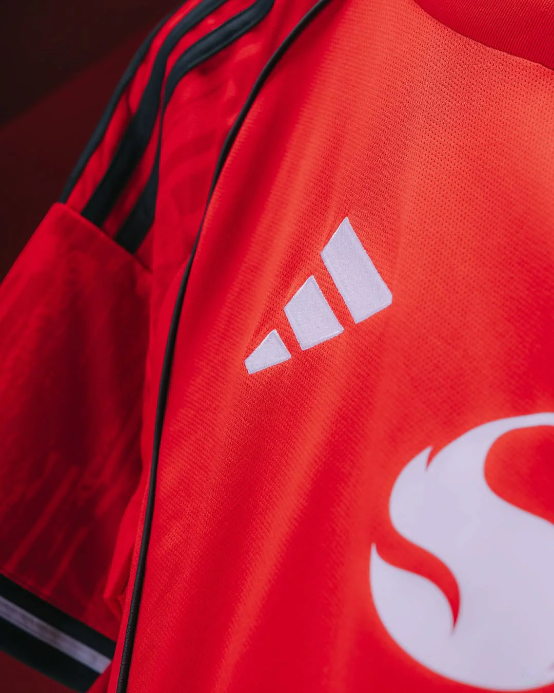 Manchester United Home Jersey 2025-26 Player Version