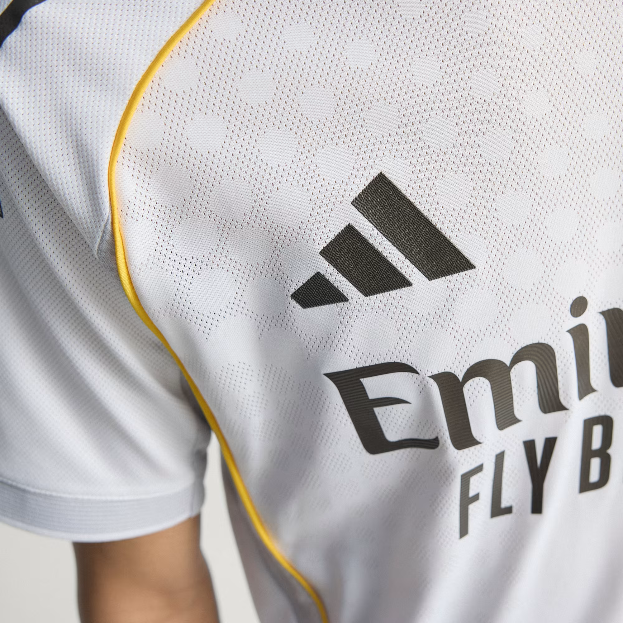 Real Madrid Home 2025-26 Jersey Player Version