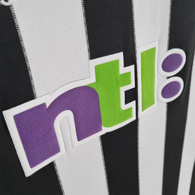 2000-2001 Newcastle United Retro Thuisshirt
