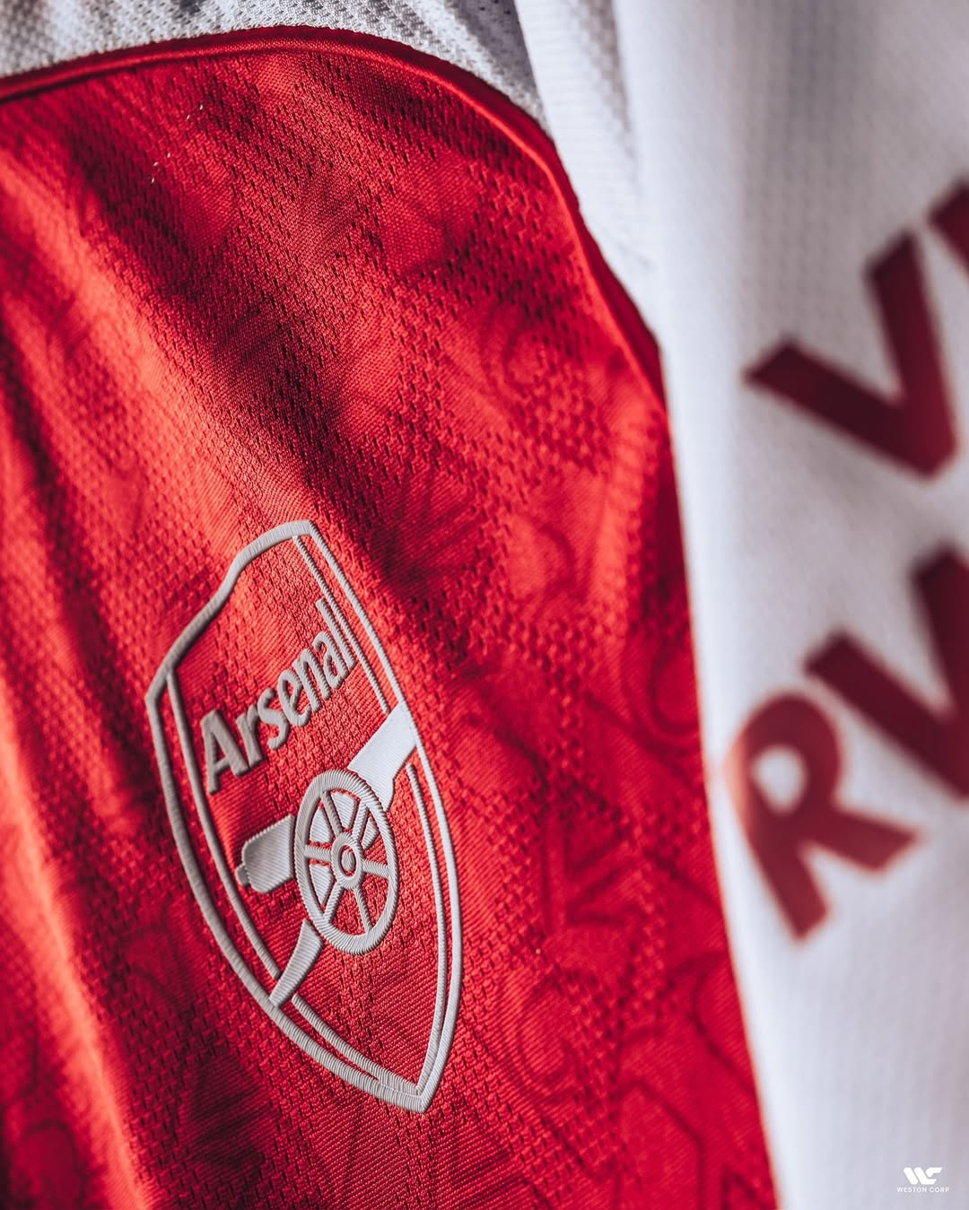 Arsenal Home Full Sleeves Jersey 2025-26 Player Version