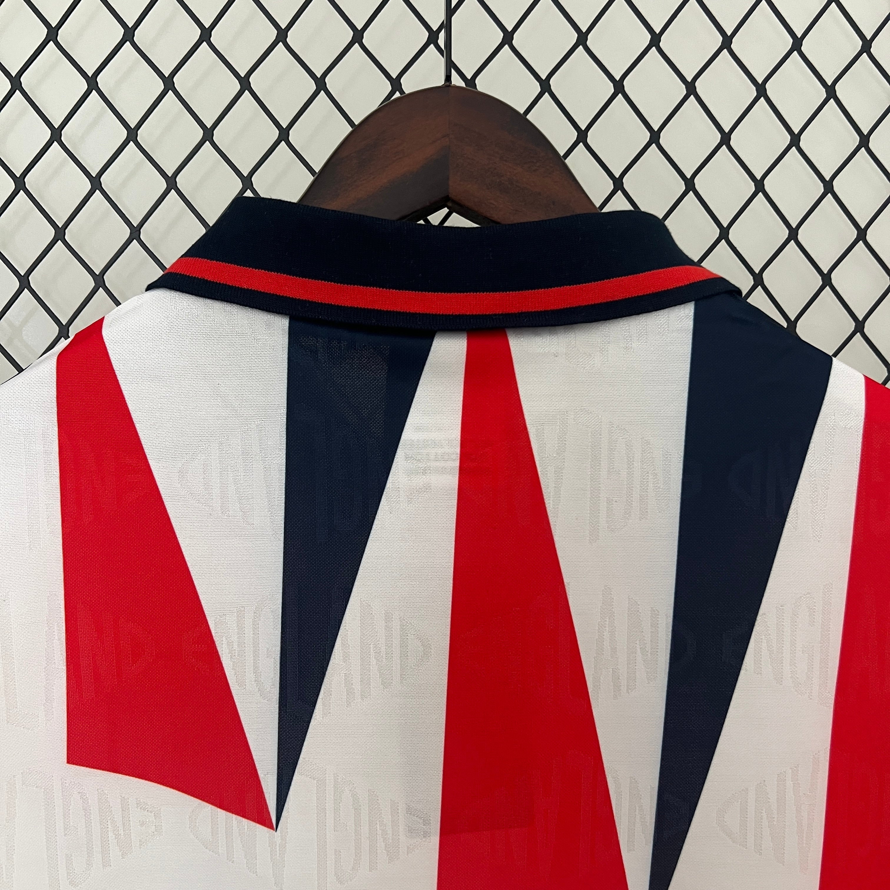Engeland thuisshirt 1992