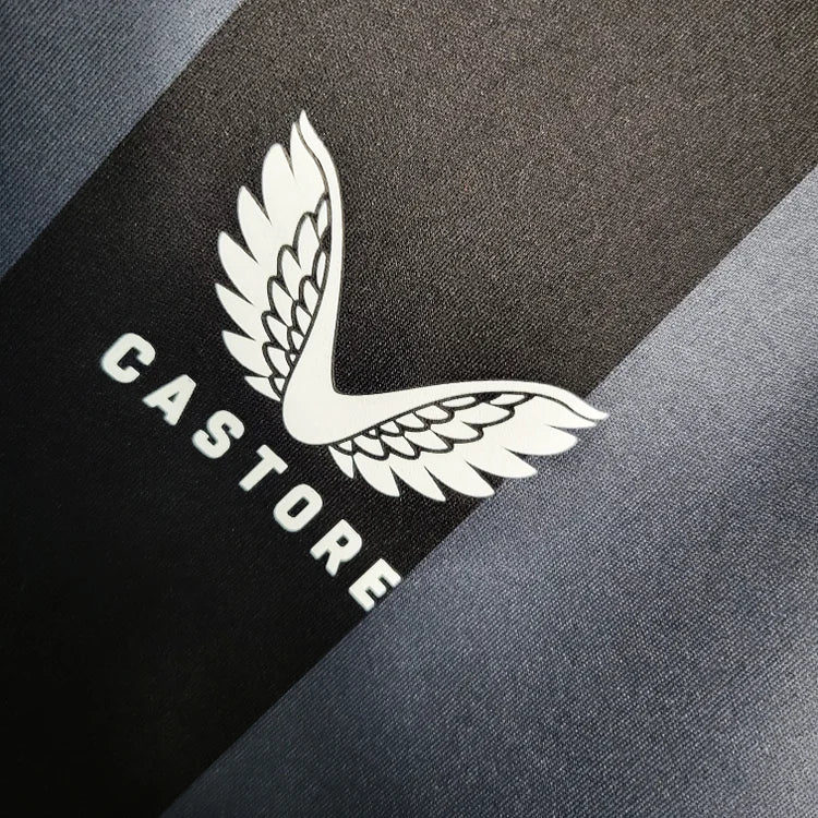 Speciaal shirt ter ere van het 130-jarig jubileum van Newcastle United 2023-2024