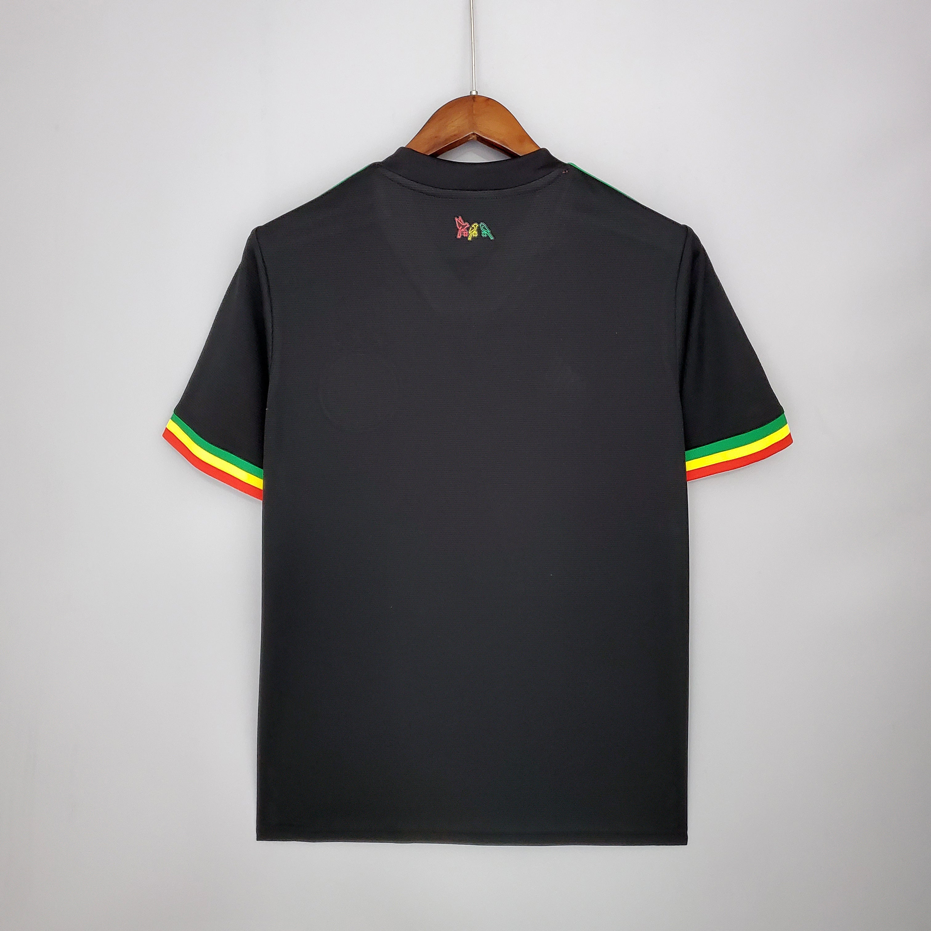 Ajax bob marley football shirt  21/22