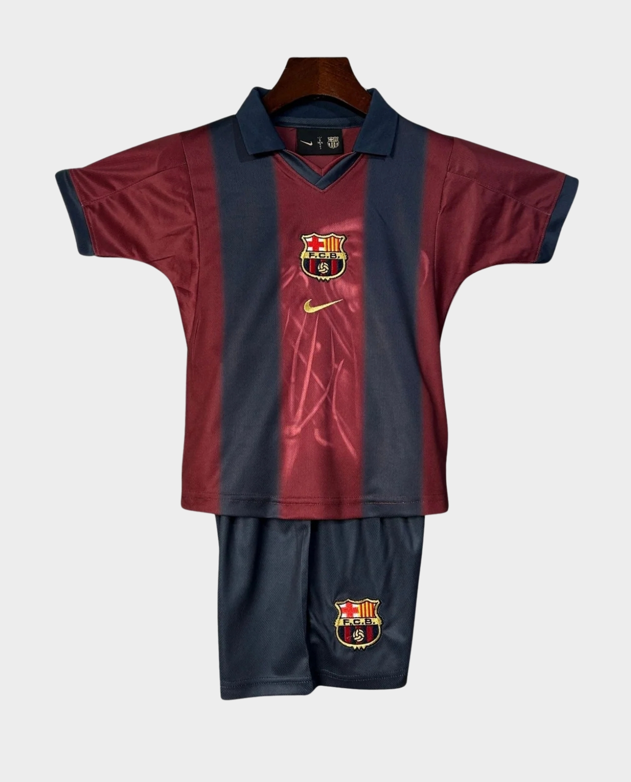 Kids Barca X Travis Scott Retro Kit 2025-26